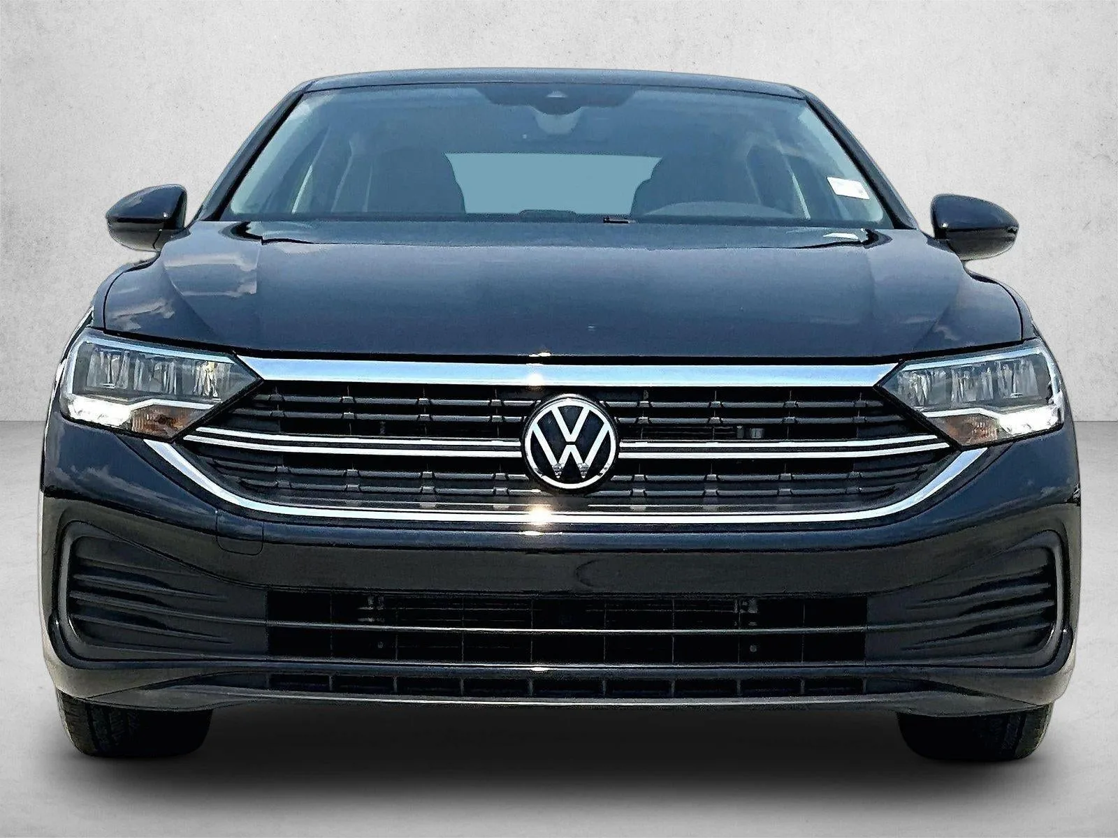 2023 Volkswagen Jetta SE Auto photo 3