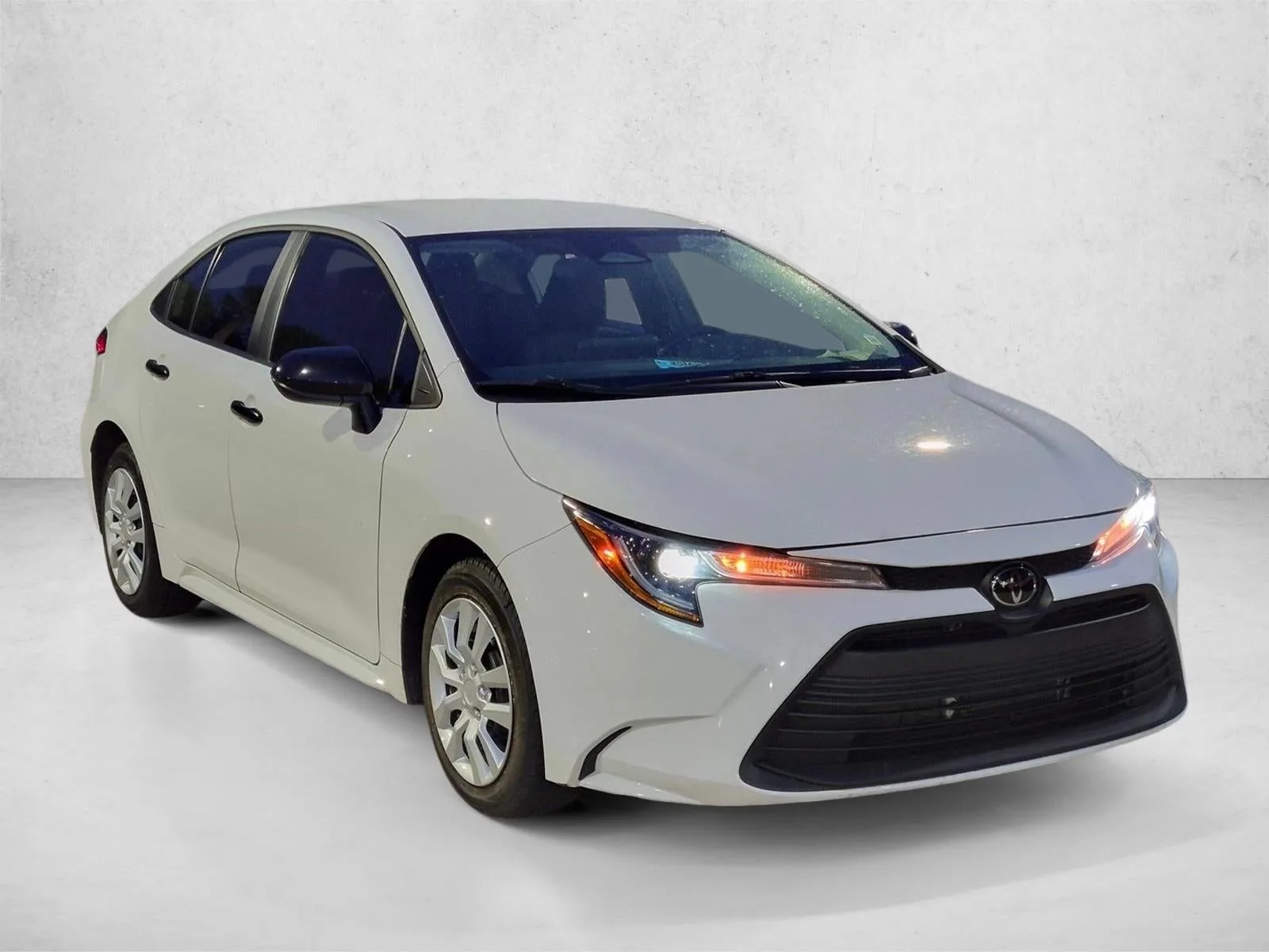 2024 Toyota Corolla LE CVT (Natl) photo 3