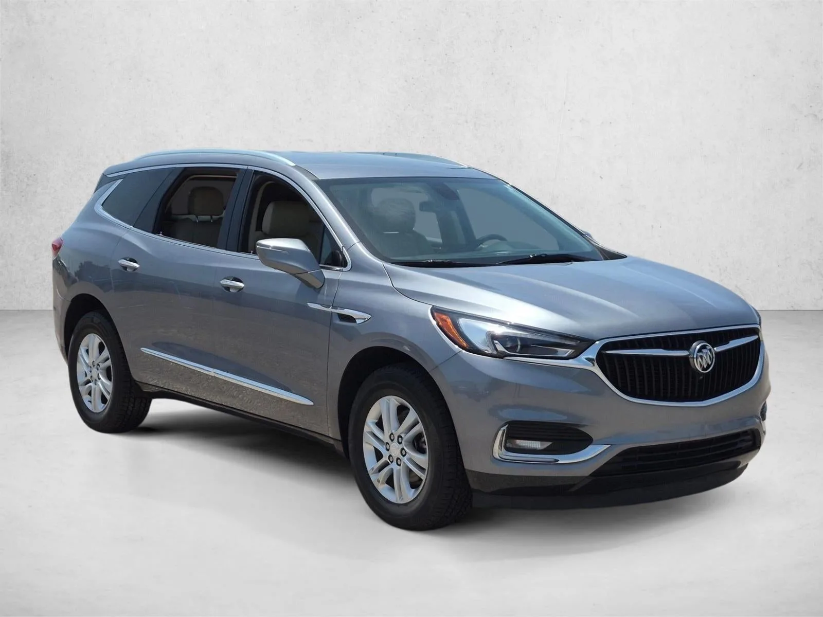 2020 Buick Enclave Essence photo 3