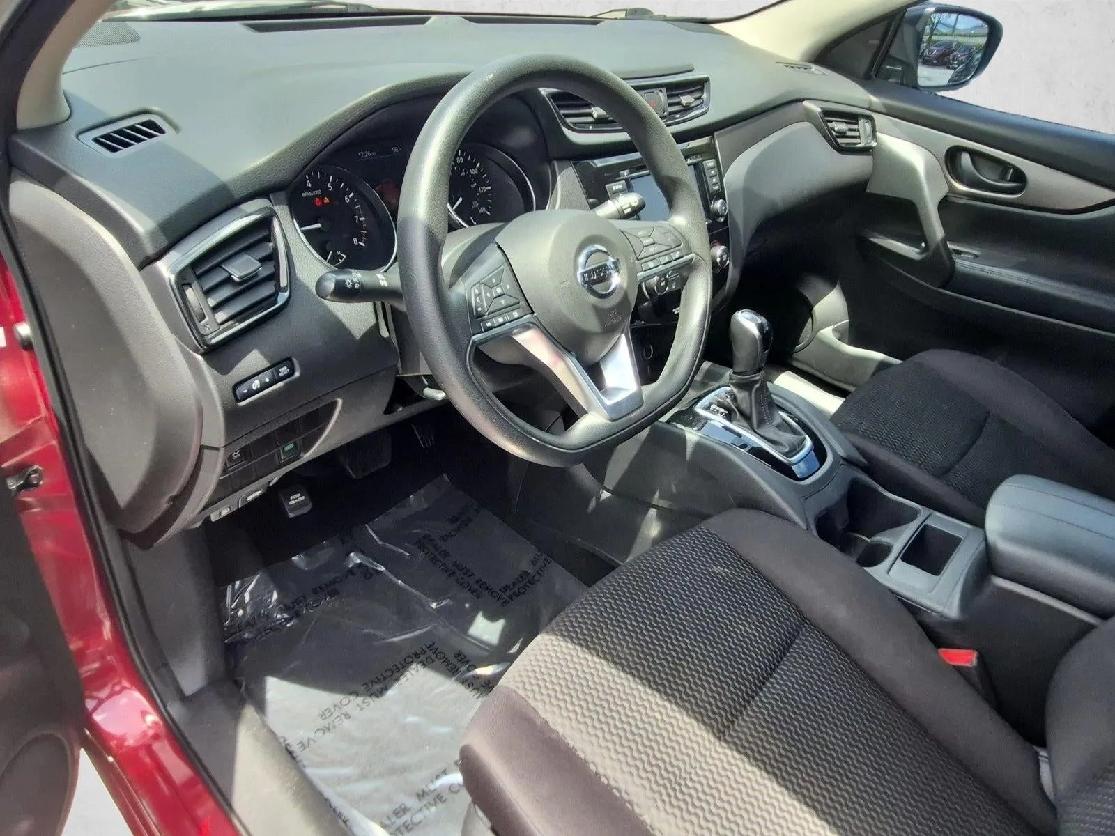 2019 Nissan Rogue Sport FWD S photo 10