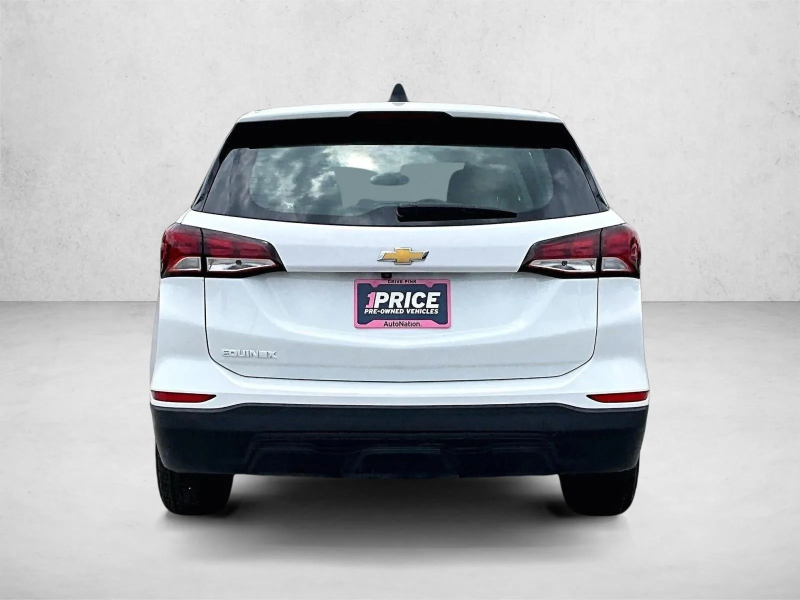 2023 Chevrolet Equinox LS photo 4