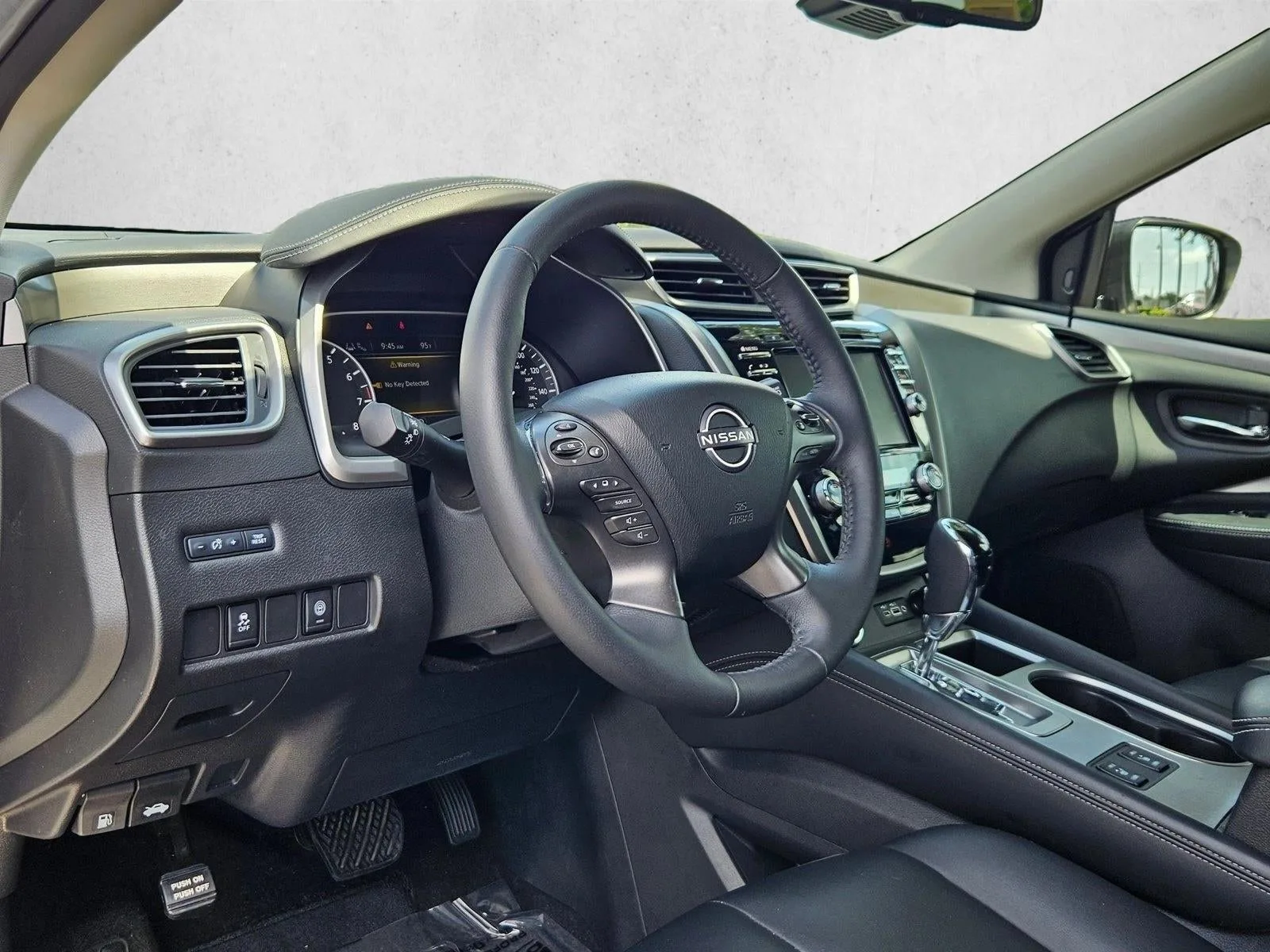 2023 Nissan Murano FWD SV photo 10