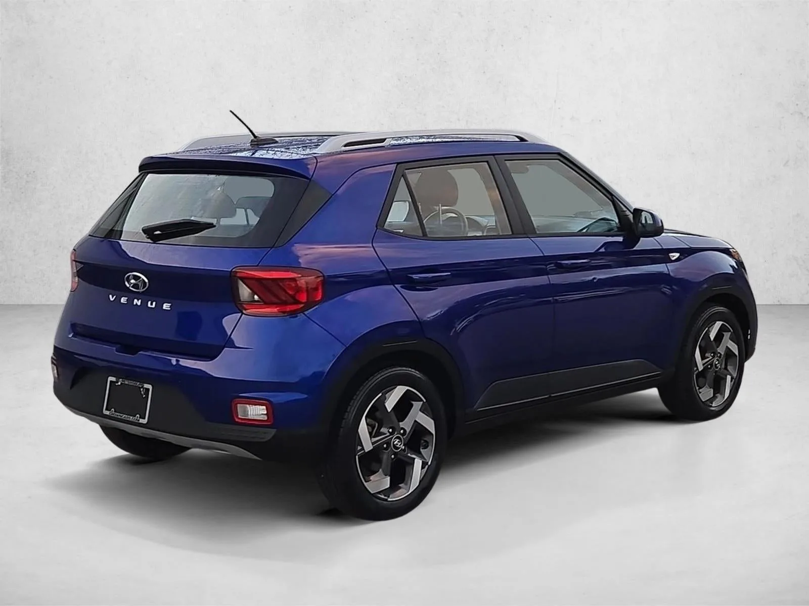 2023 Hyundai VENUE SEL IVT photo 5