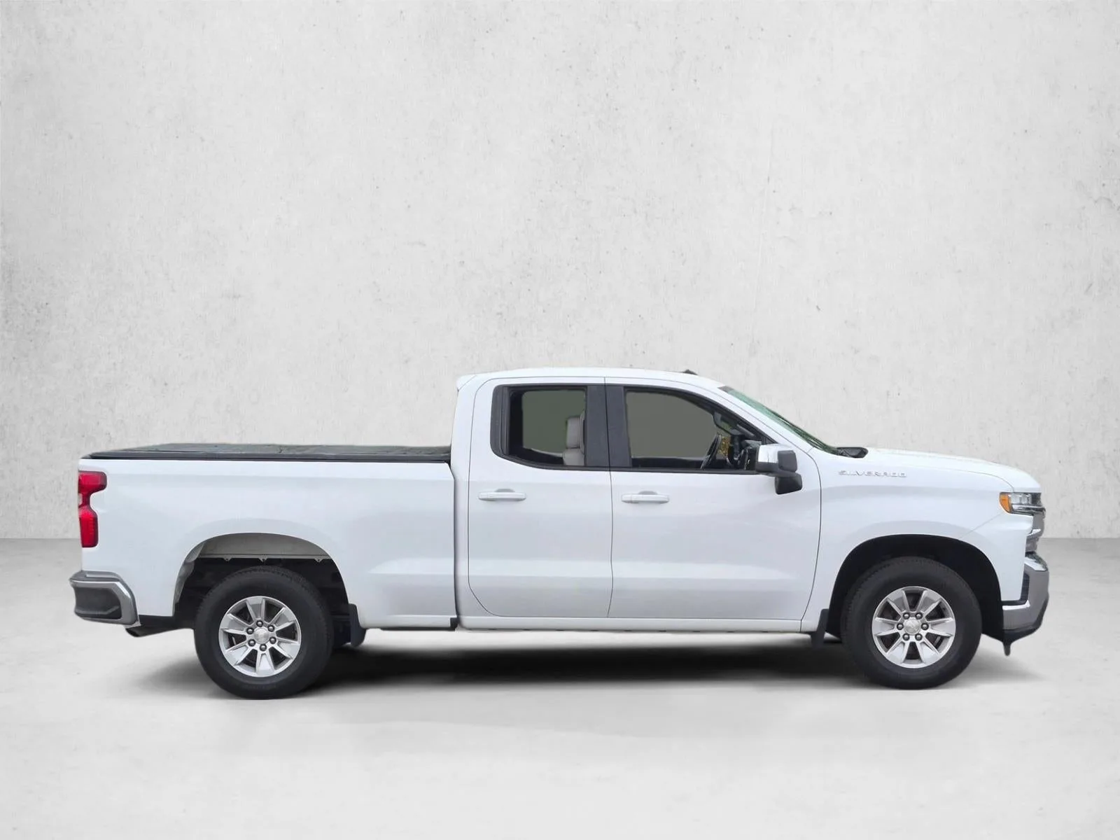 2019 Chevrolet Silverado 1500 Double Cab Standard Box 2-Wheel Drive LT photo 4