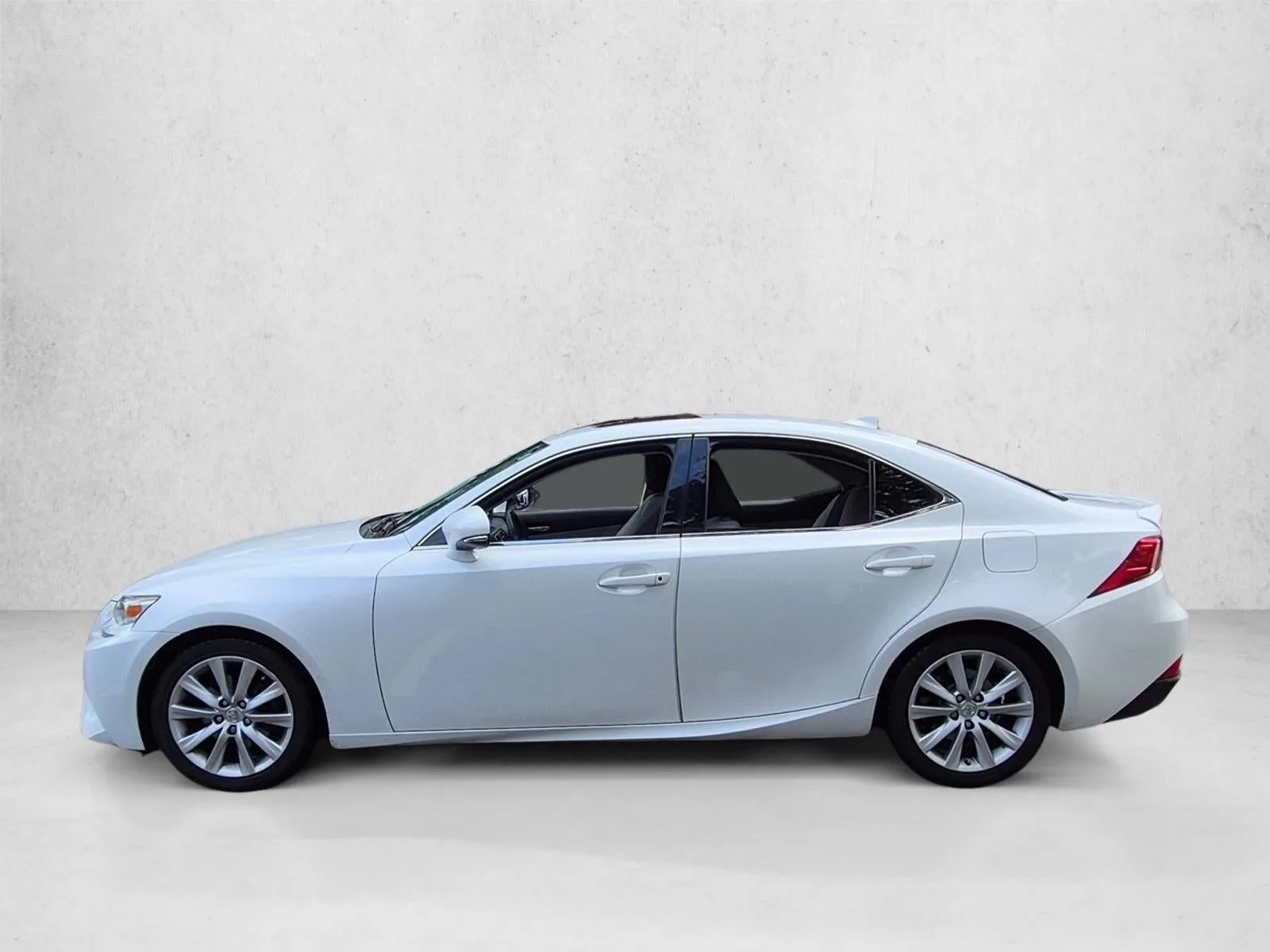 2015 Lexus IS 250 4dr Sport Sdn RWD photo 5