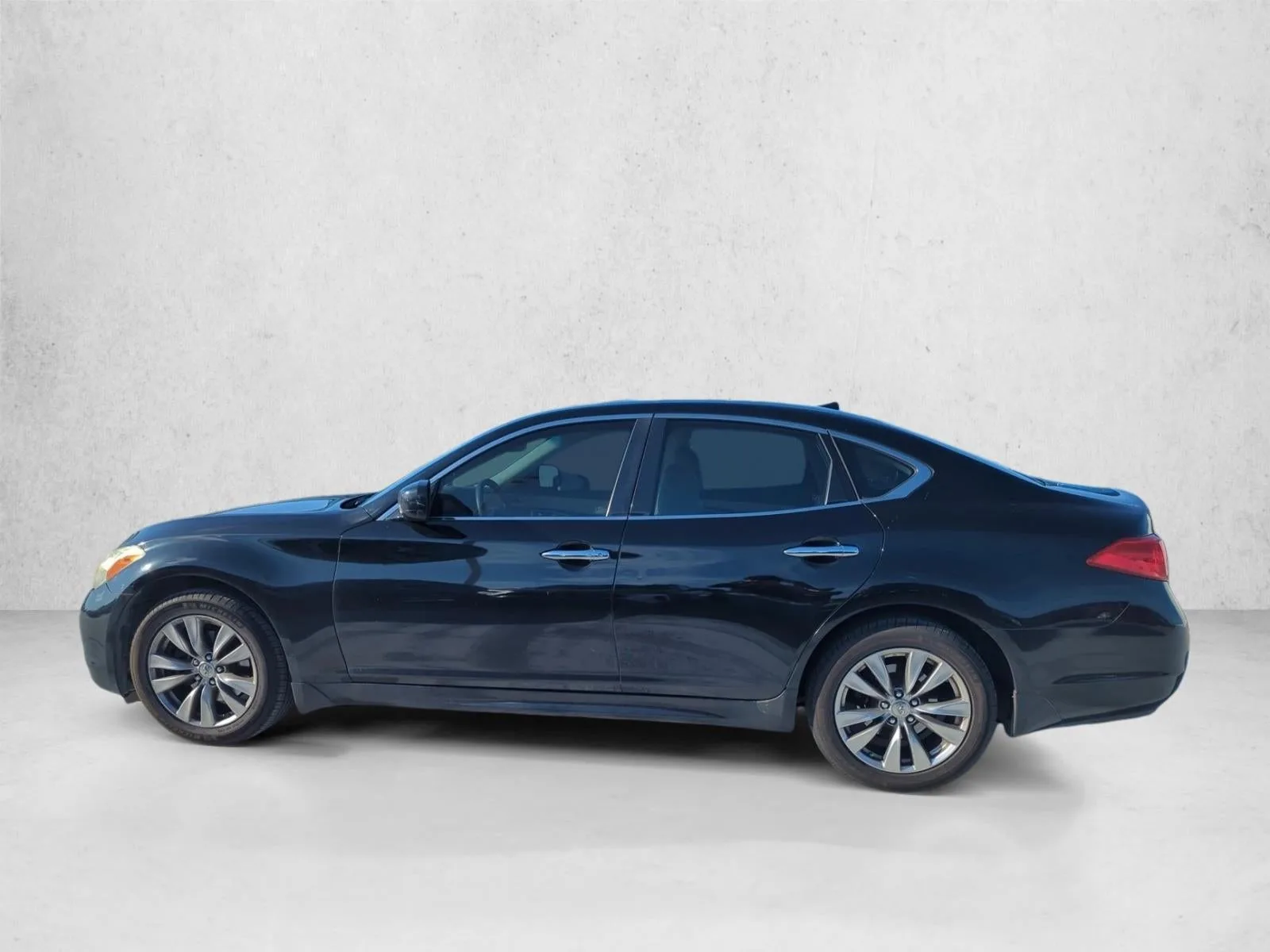 2012 INFINITI M37 x AWD photo 5