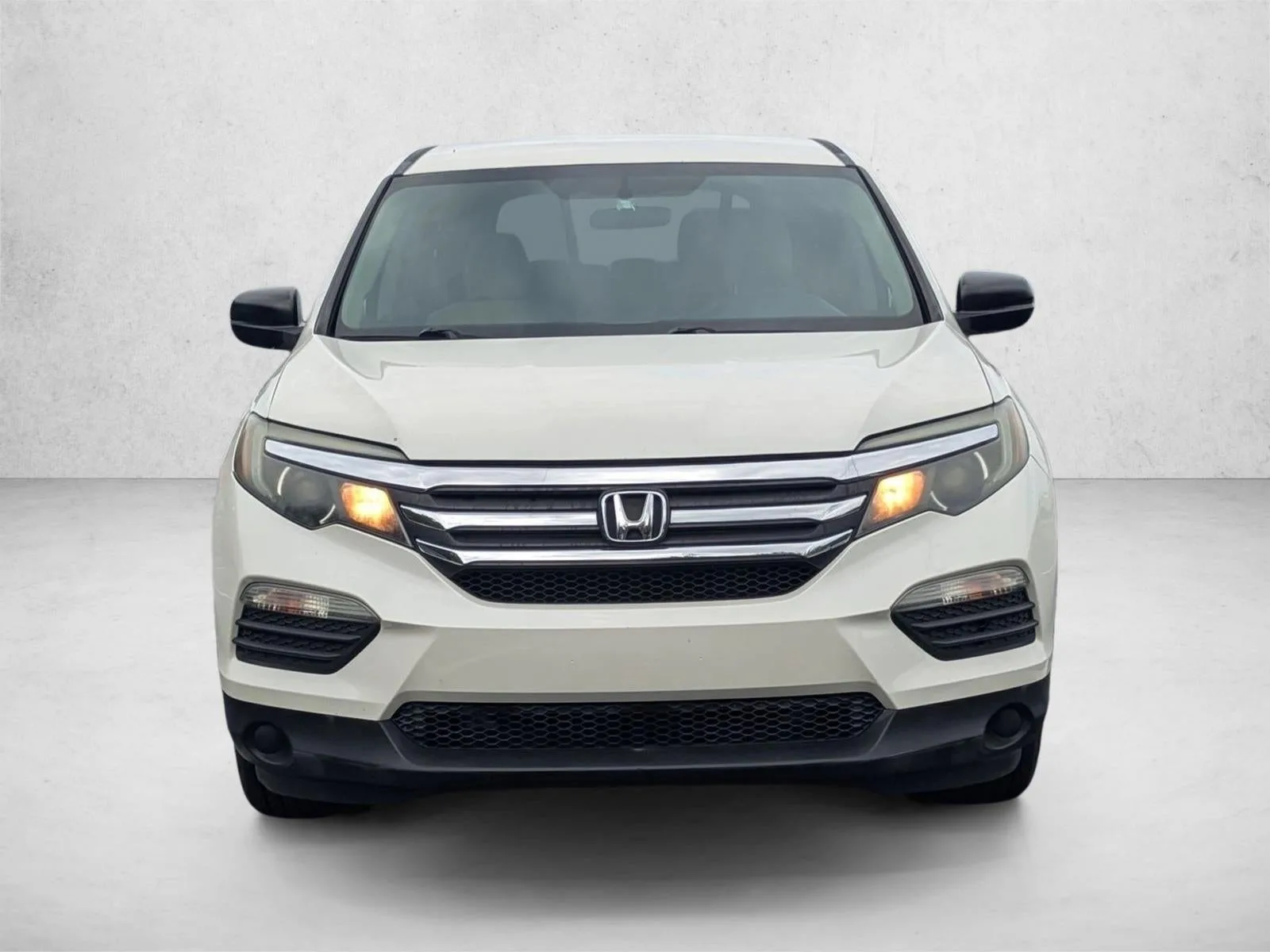 2017 Honda Pilot LX 2WD photo 2