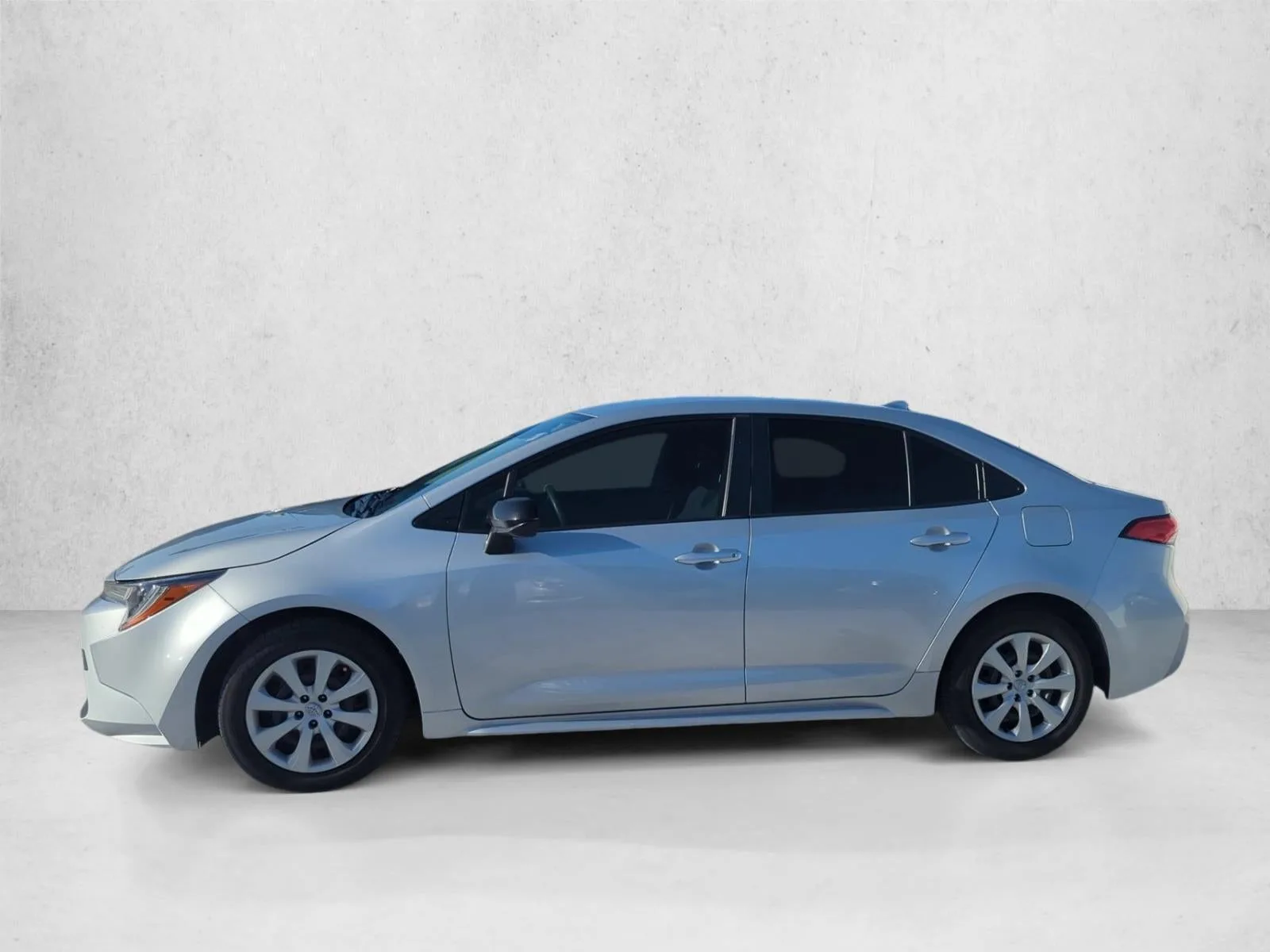 2022 Toyota Corolla LE CVT (Natl) photo 4