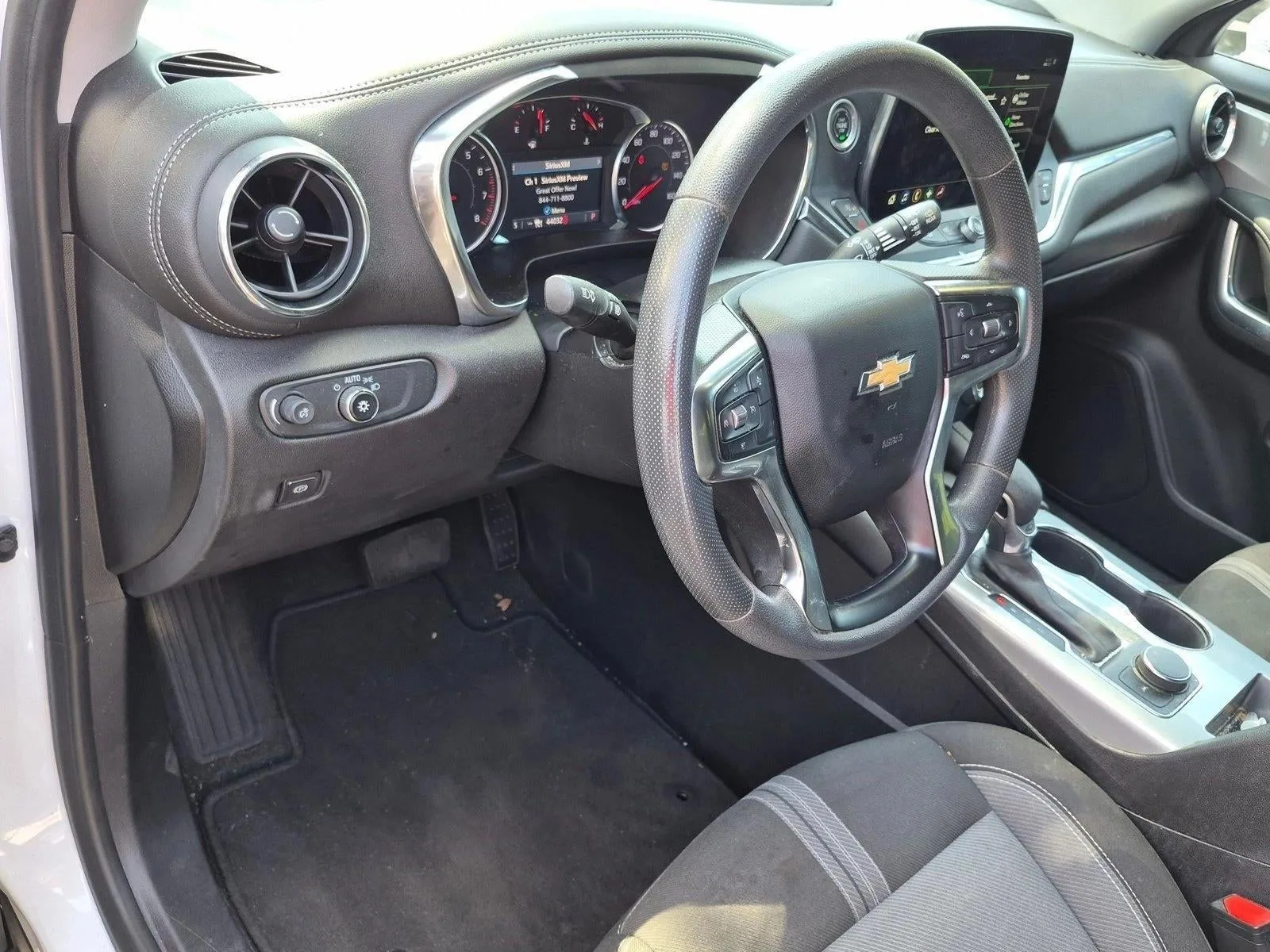 2023 Chevrolet Blazer LT photo 7