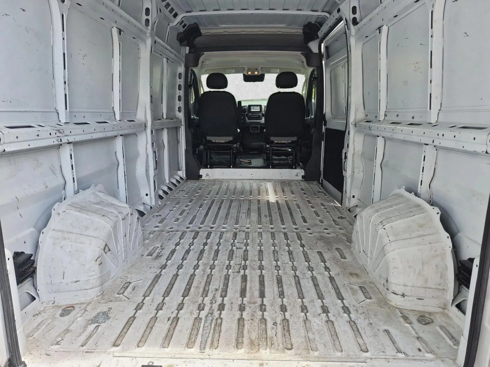 2023 RAM ProMaster Cargo Van Base photo 6