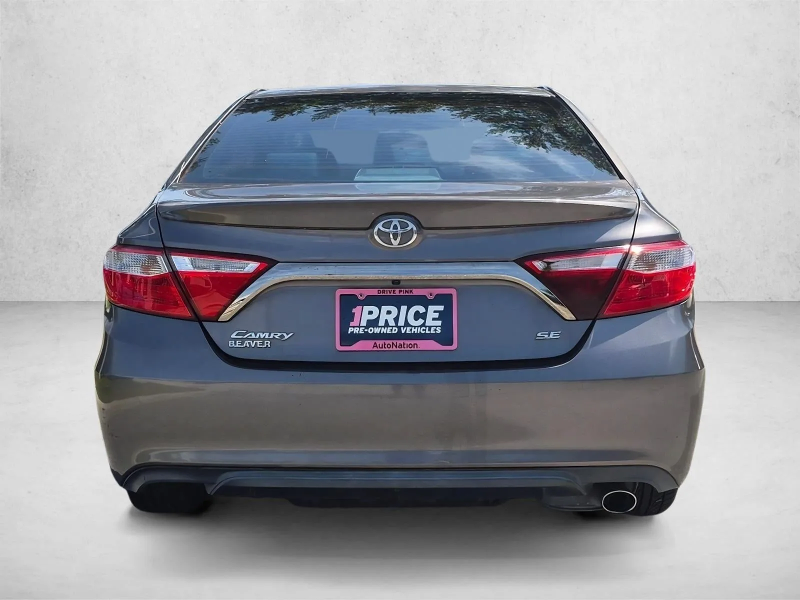 2015 Toyota Camry 4dr Sdn I4 Auto SE (SE) photo 6