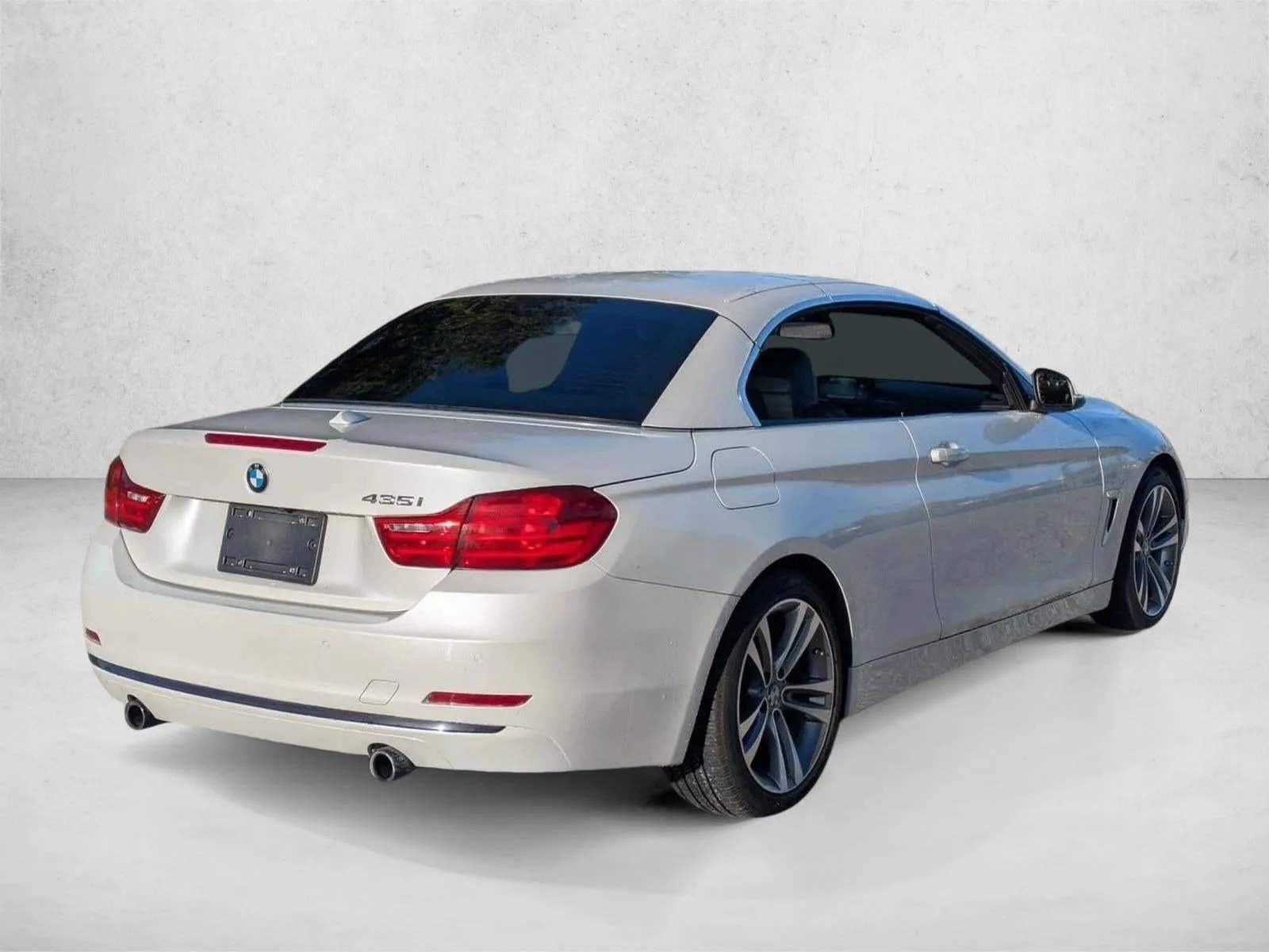 2016 BMW 435i Convertible photo 5
