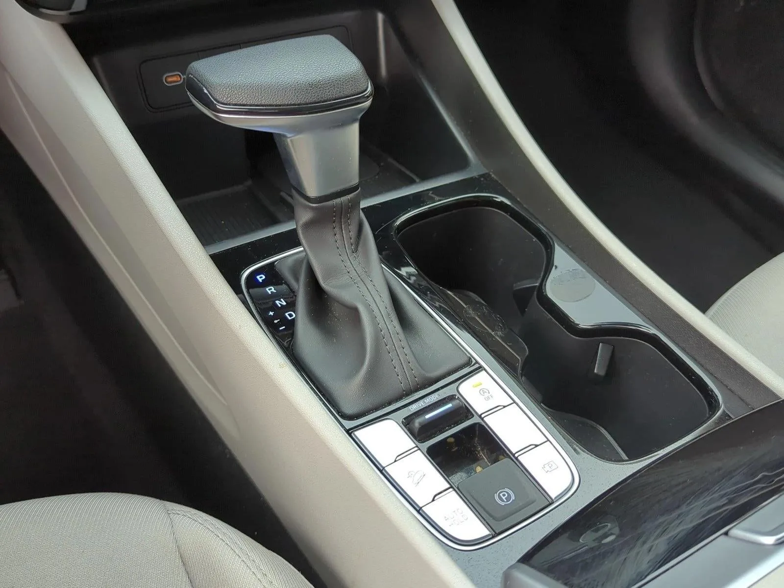 2025 Hyundai TUCSON SEL FWD photo 12