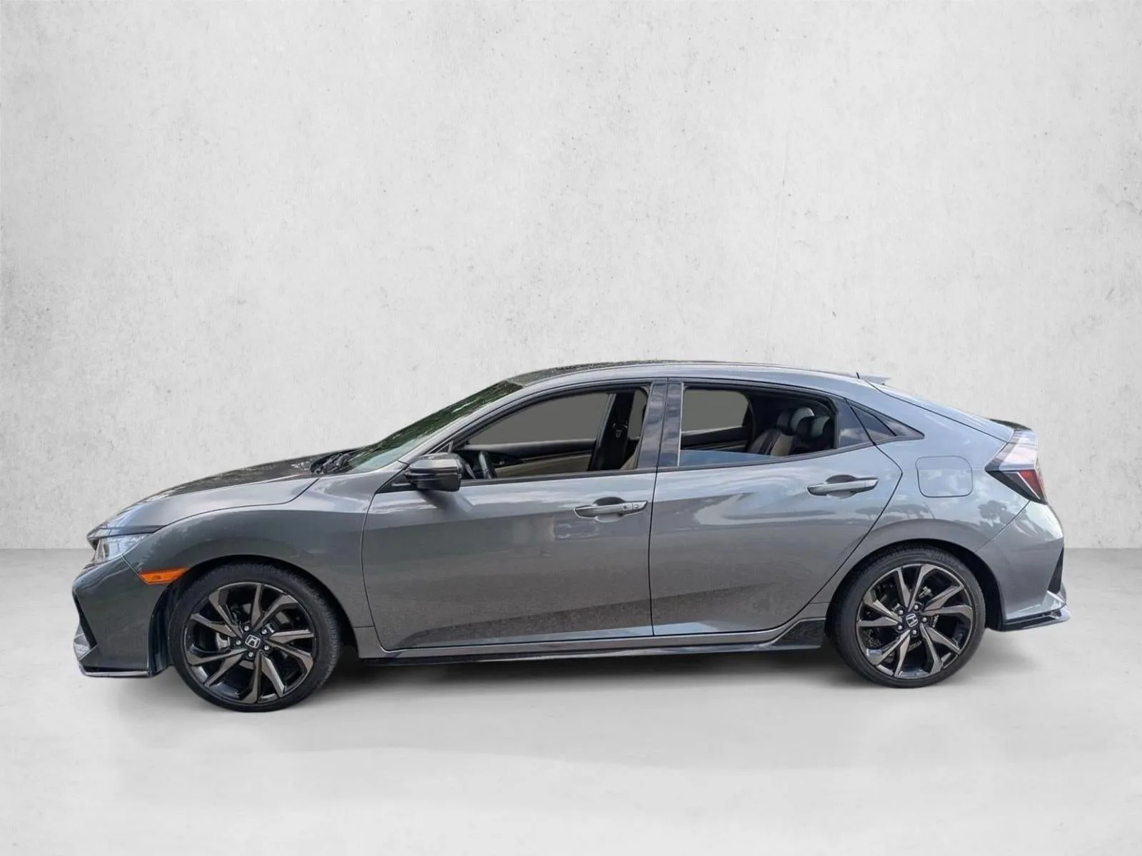 2017 Honda Civic Hatchback Sport Touring CVT photo 8