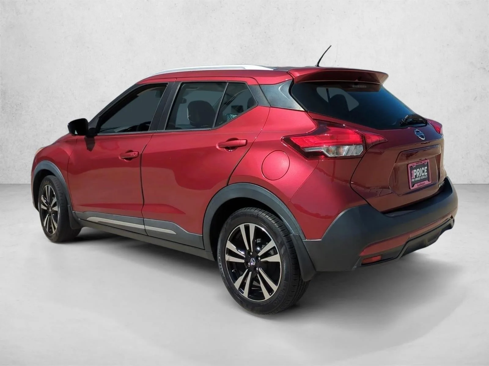 2019 Nissan Kicks SR FWD photo 8
