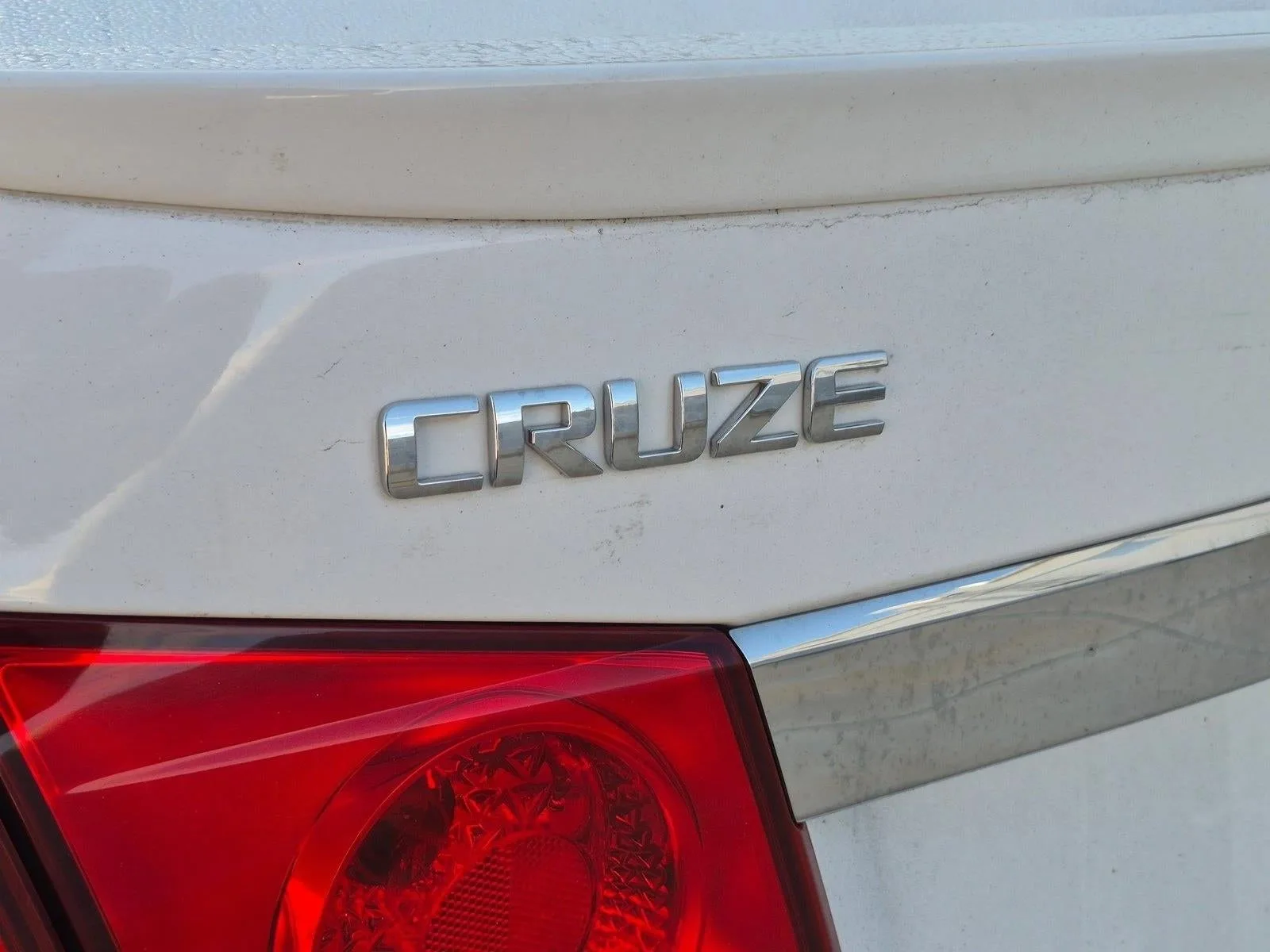2016 Chevrolet Cruze Limited Sedan 1LT (Automatic) photo 12