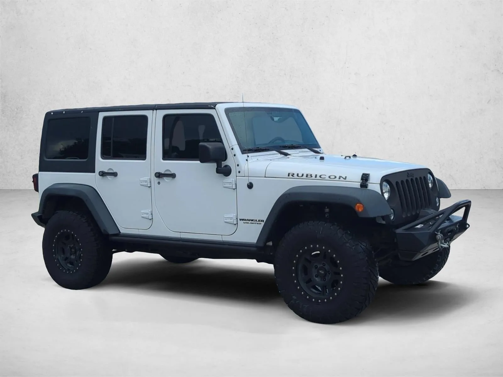 2015 Jeep Wrangler Unlimited 4WD 4dr Rubicon photo 3