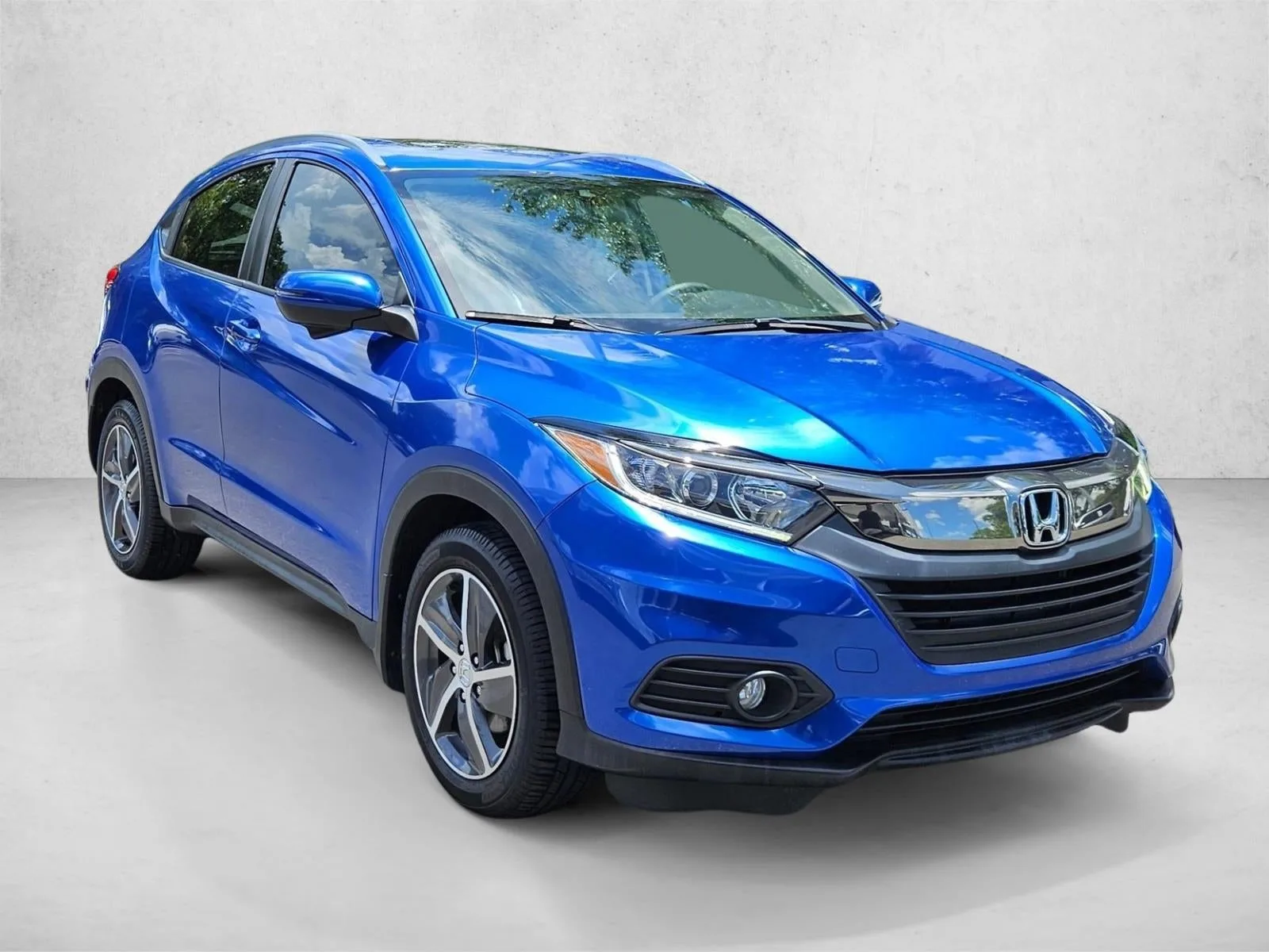2021 Honda HR-V EX 2WD CVT photo 3