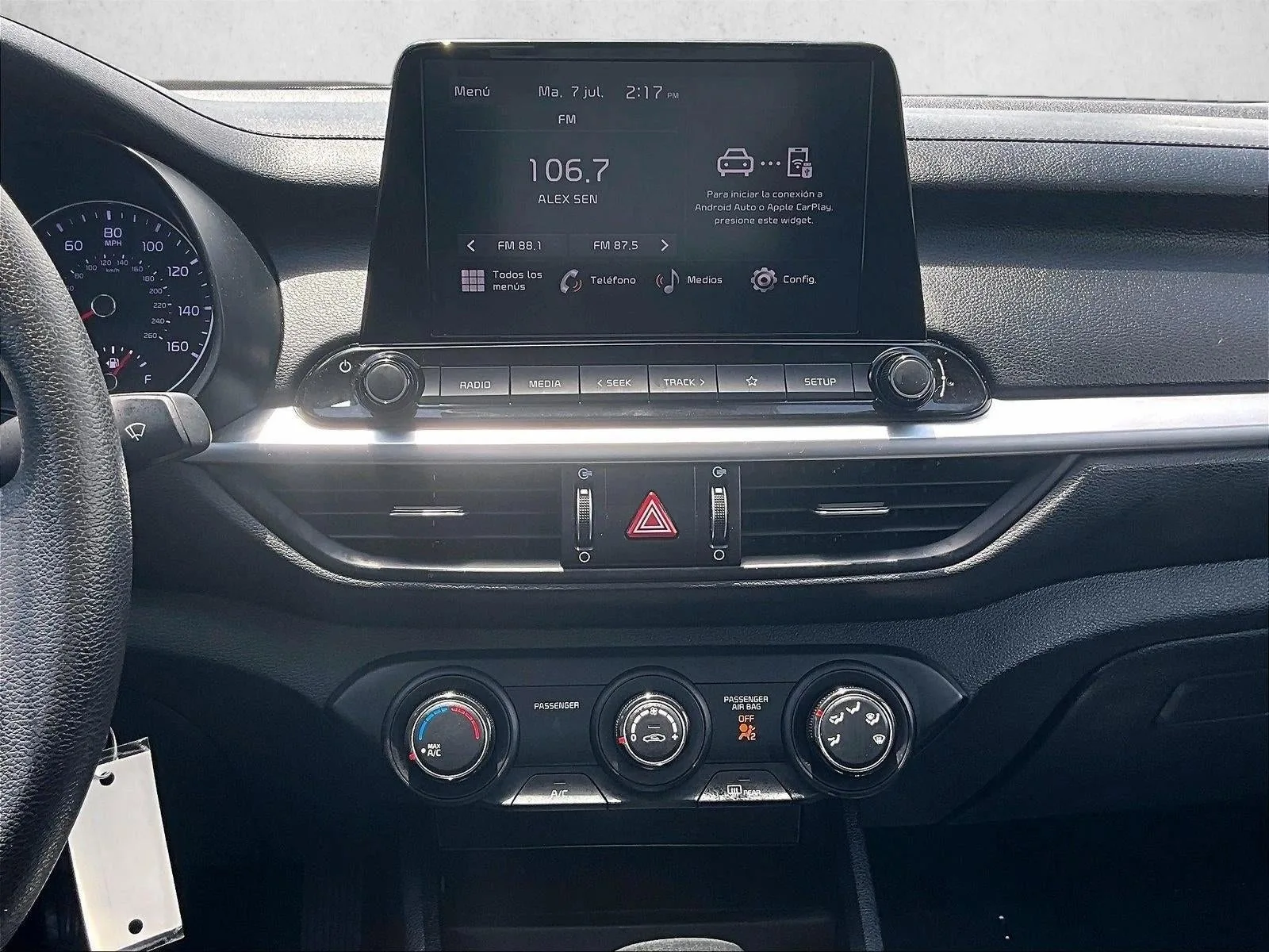 2024 Kia Forte LXS photo 8