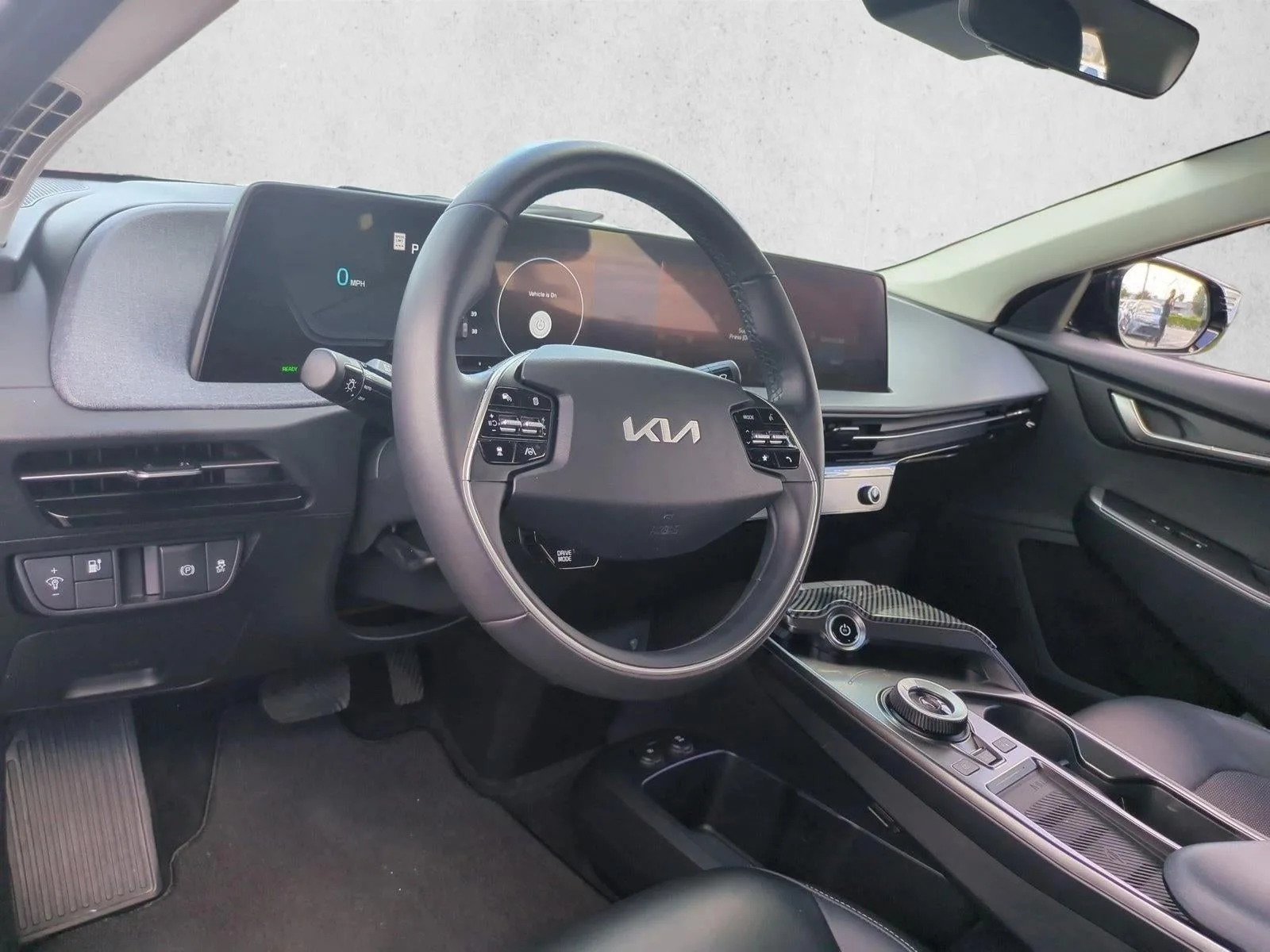 2022 Kia EV6 Light RWD photo 10