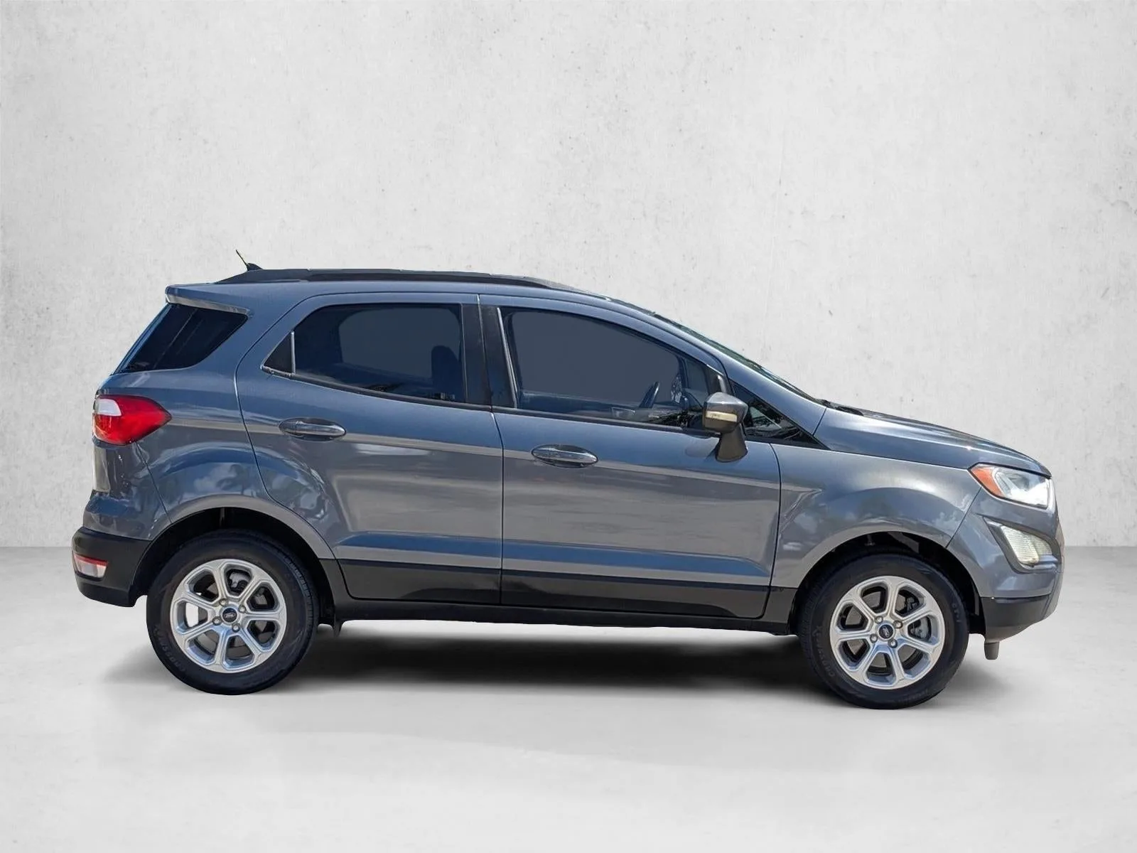 2018 Ford EcoSport SE FWD photo 4