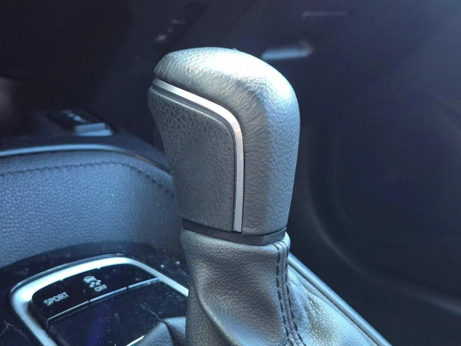 2020 Toyota Corolla XSE CVT (Natl) photo 8