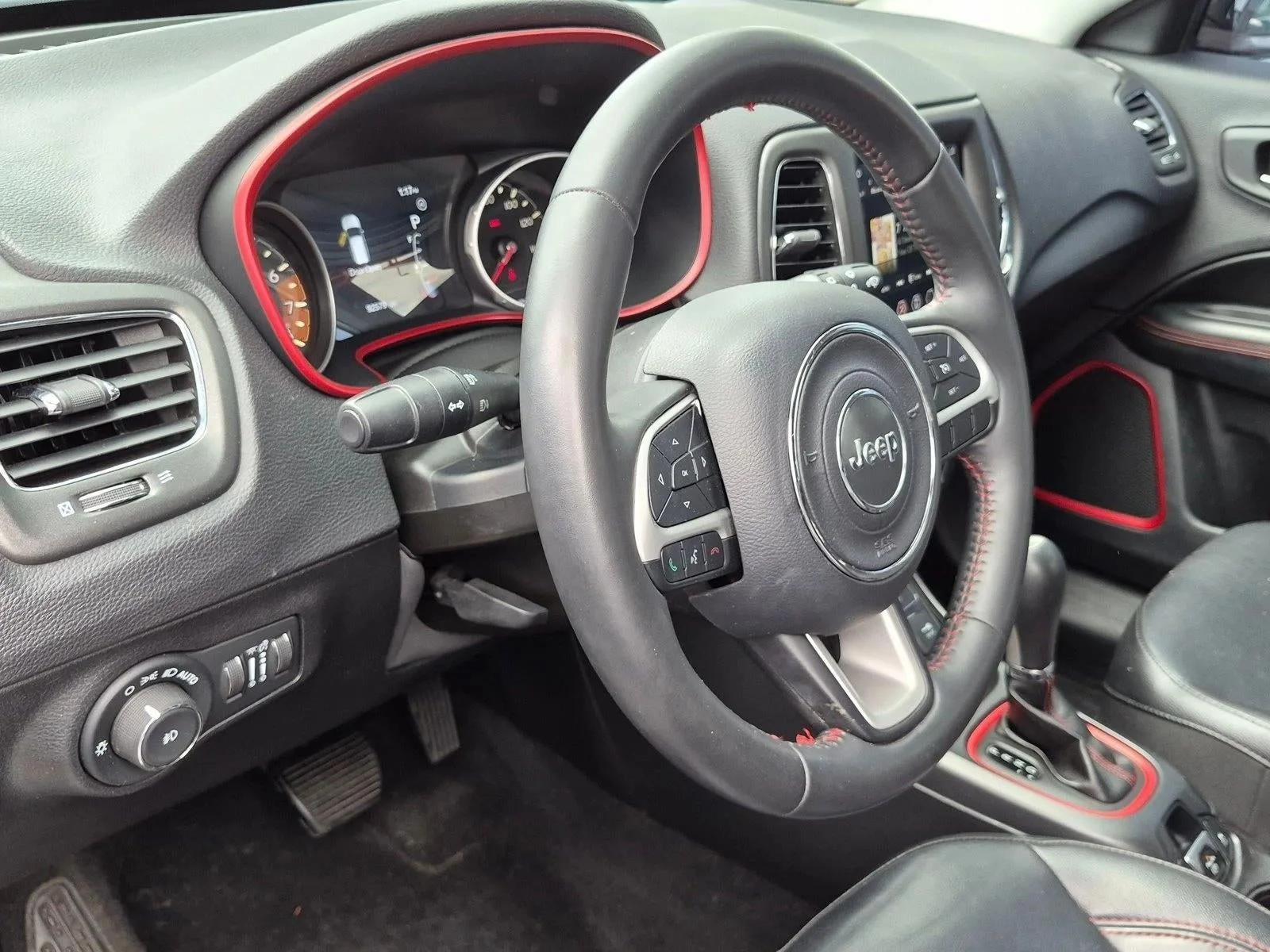 2019 Jeep Compass Trailhawk 4x4 photo 9