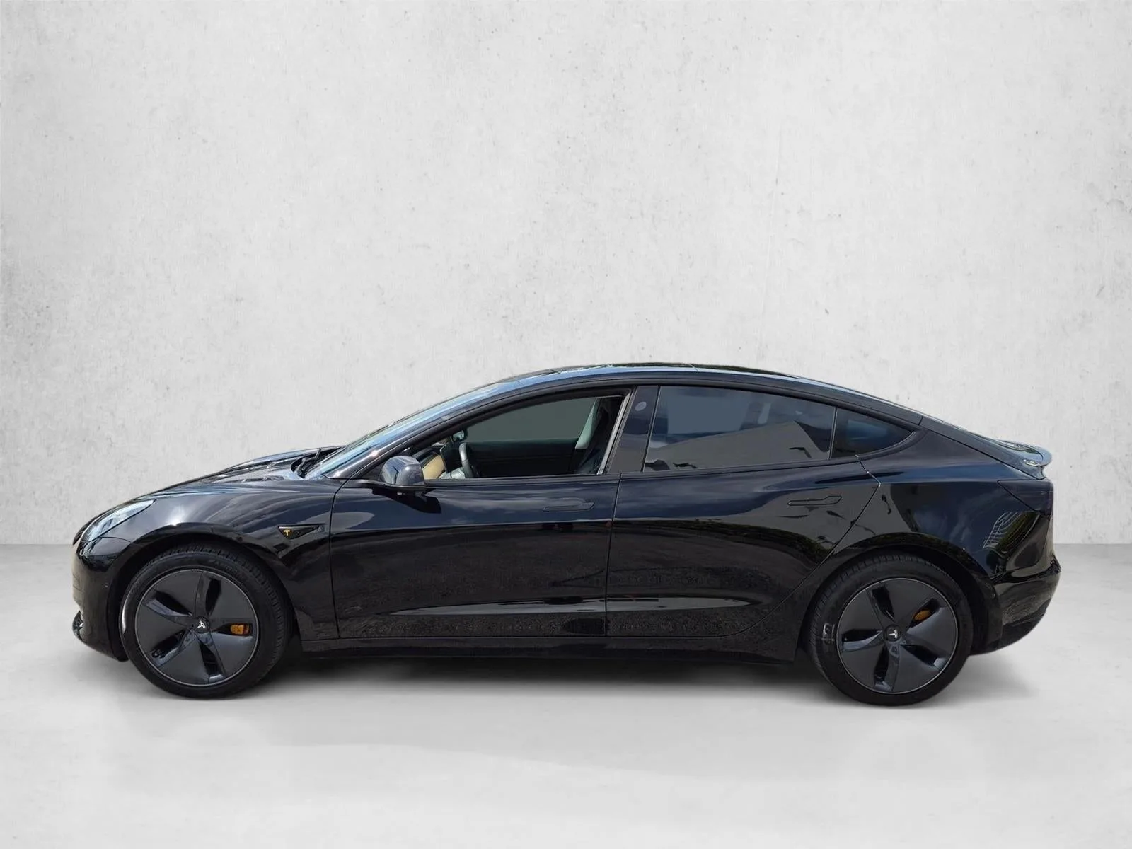2020 Tesla Model 3 Standard Range Plus RWD photo 8