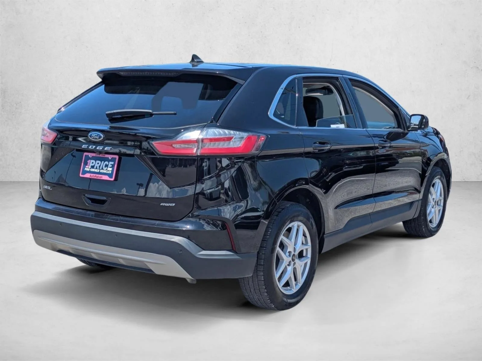 2024 Ford Edge SEL AWD photo 5