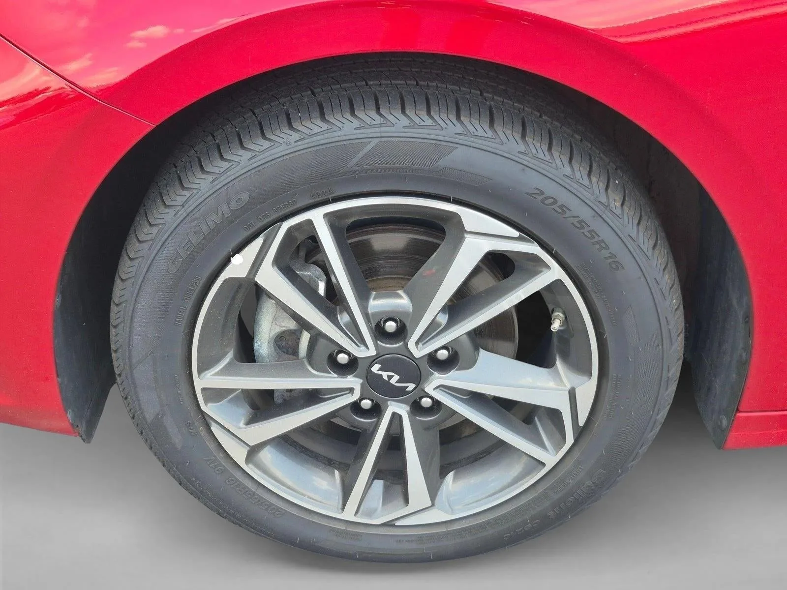 2023 Kia Forte Base photo 10