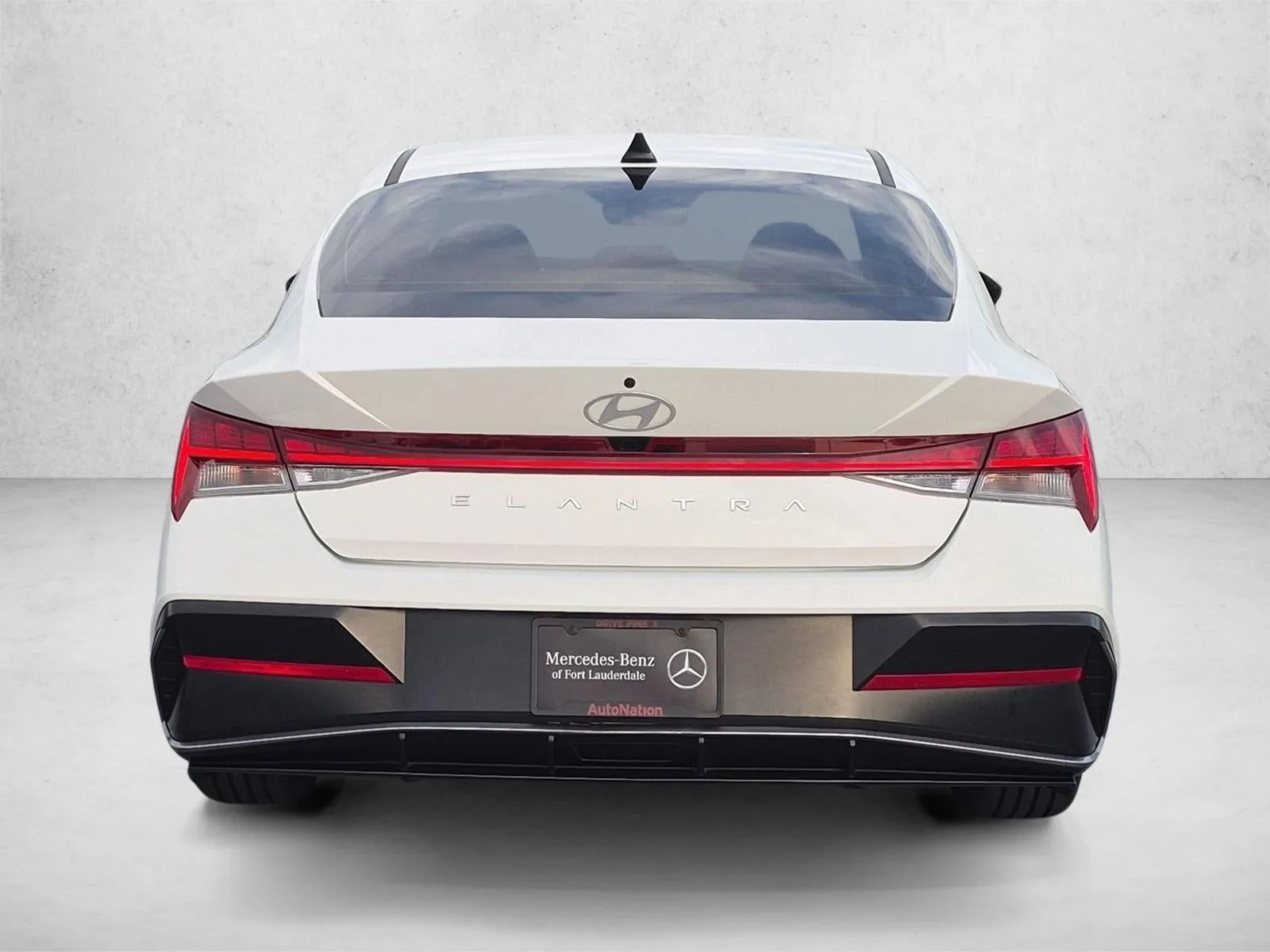 2024 Hyundai ELANTRA SEL IVT photo 7