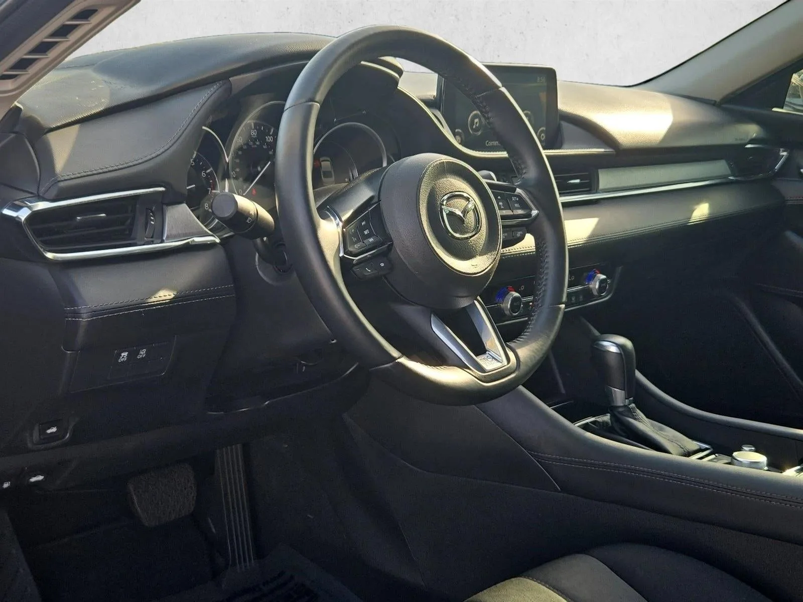 2020 Mazda Mazda6 Sport Auto photo 10