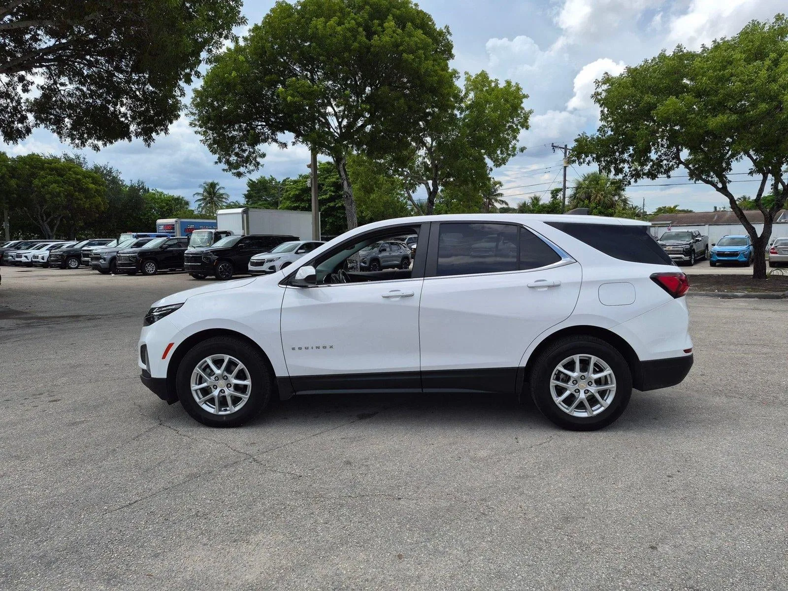 2022 Chevrolet Equinox LT photo 7