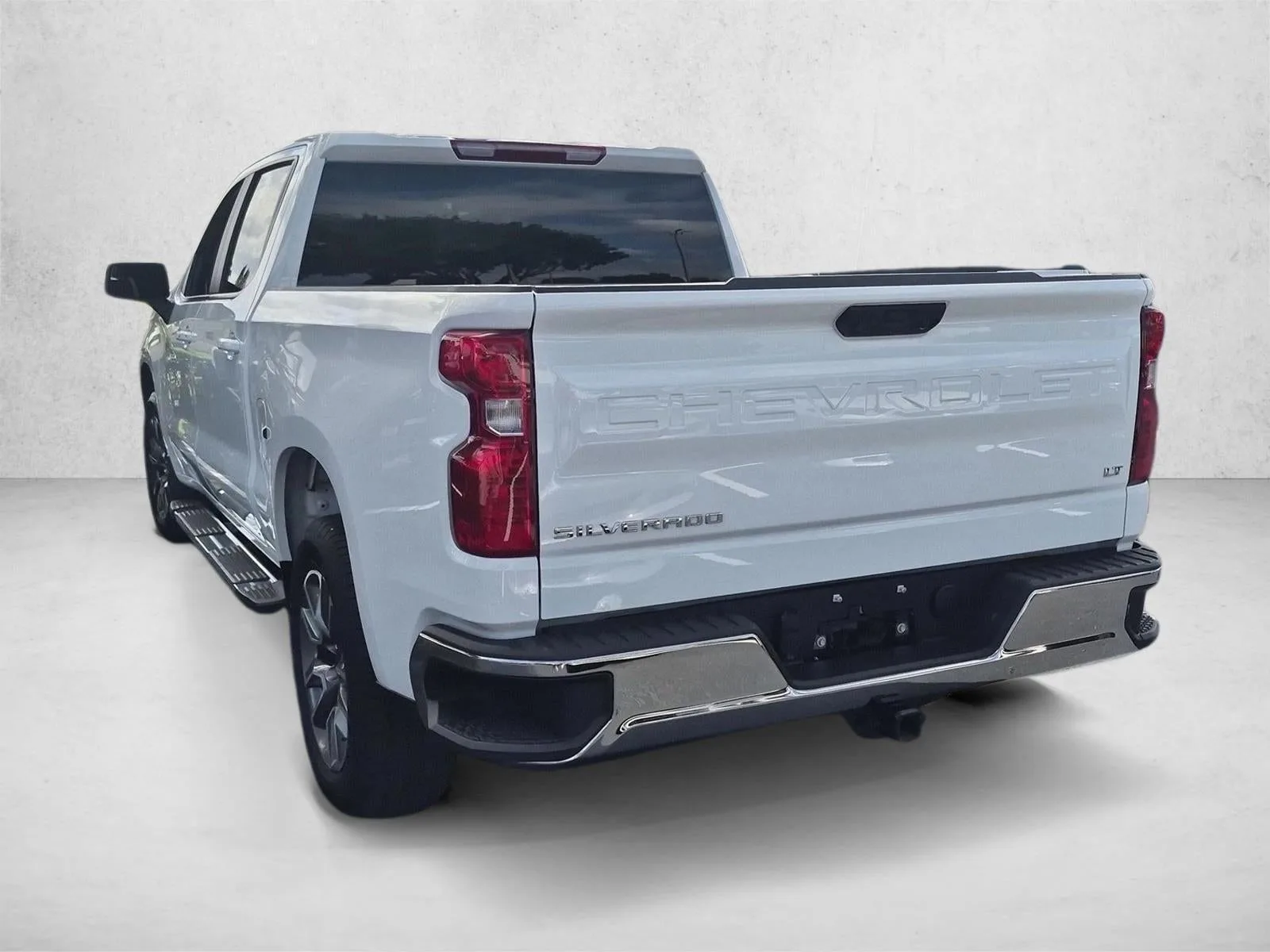 2026 Chevrolet Silverado 1500 LT photo 7