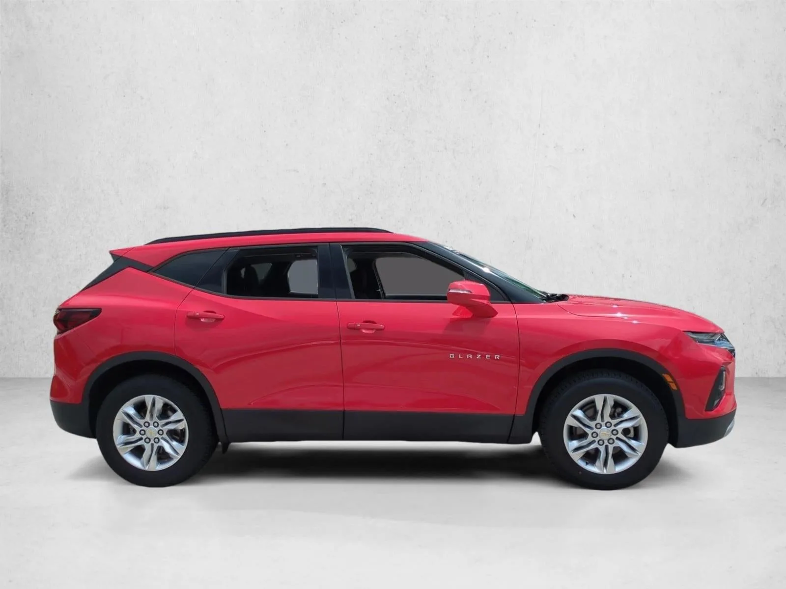 2019 Chevrolet Blazer FWD photo 4