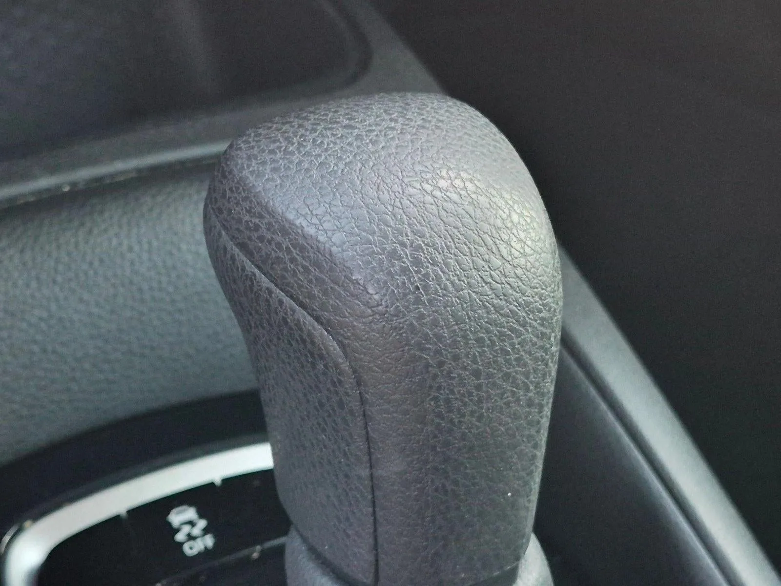 2020 Toyota Corolla LE CVT (Natl) photo 12