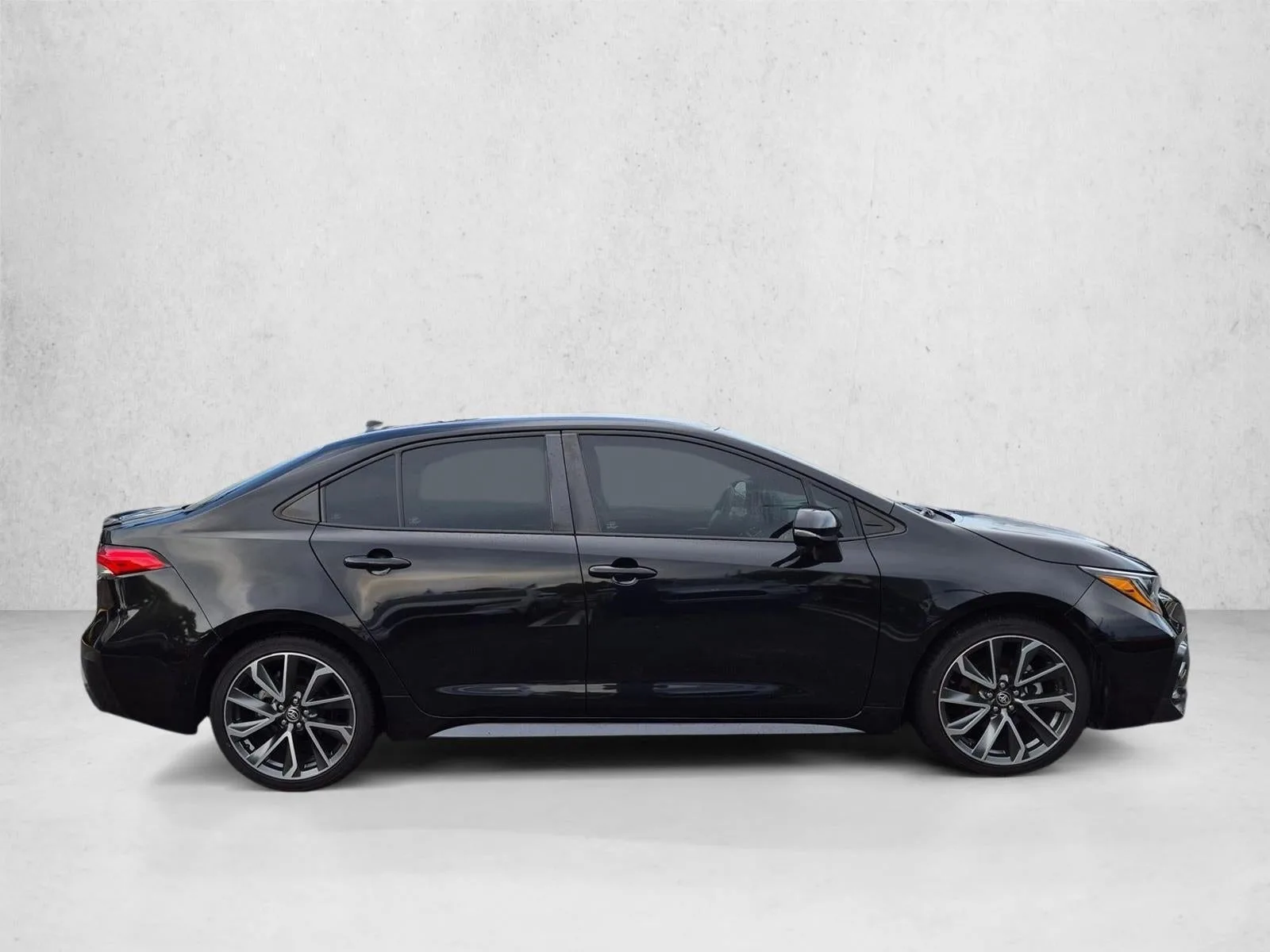 2022 Toyota Corolla SE CVT (Natl) photo 4