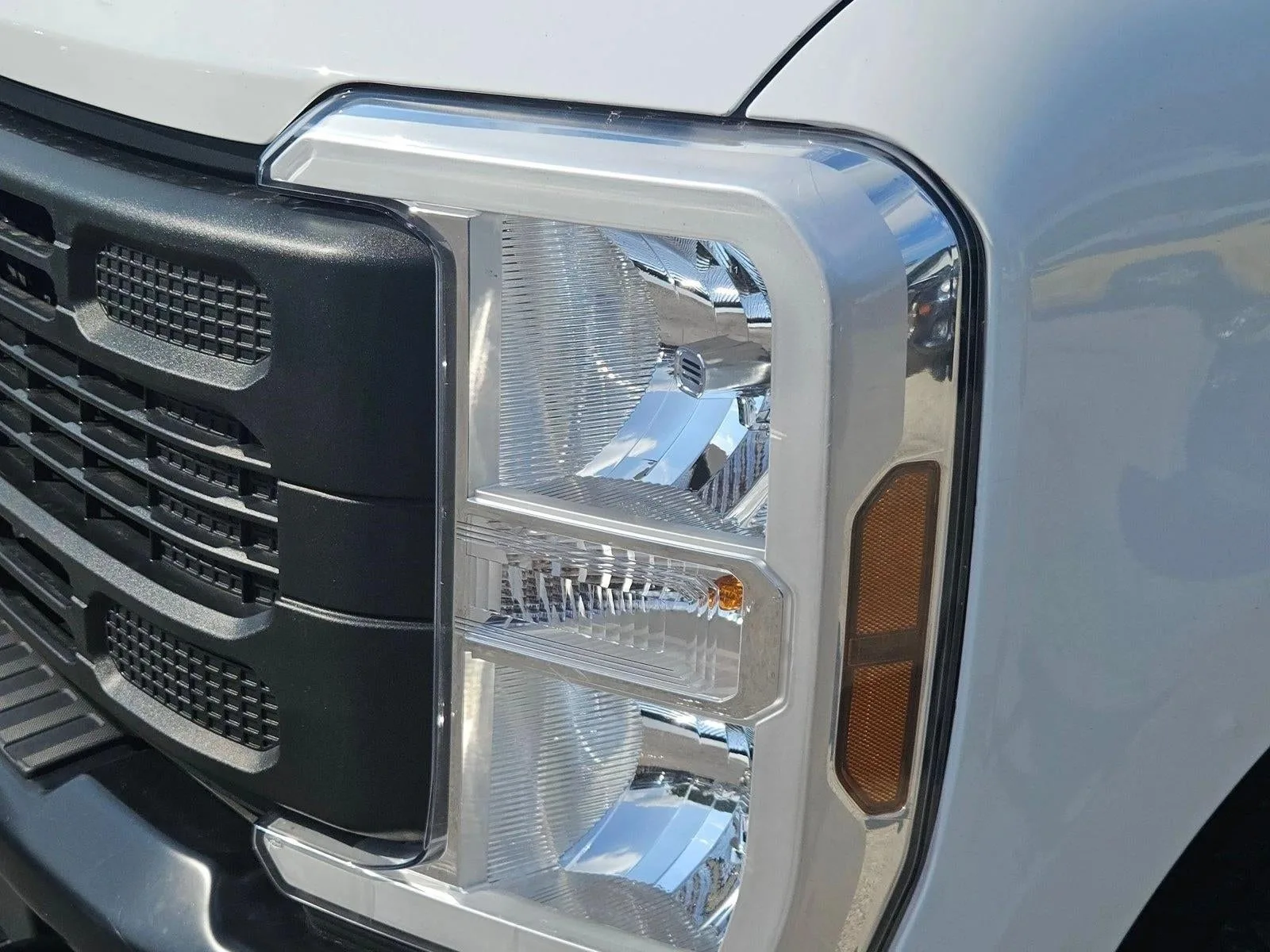 2024 Ford F-250 XL photo 6
