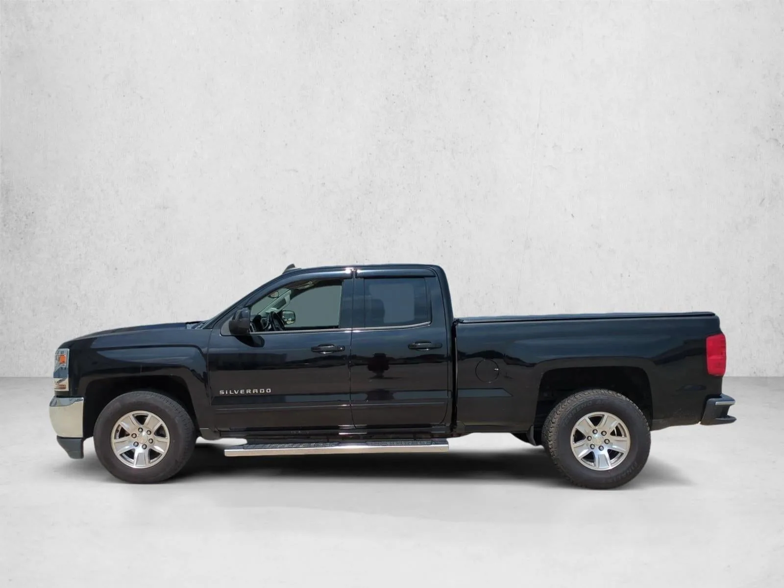 2019 Chevrolet Silverado 1500 LD Double Cab Standard Box 2-Wheel Drive LT photo 8