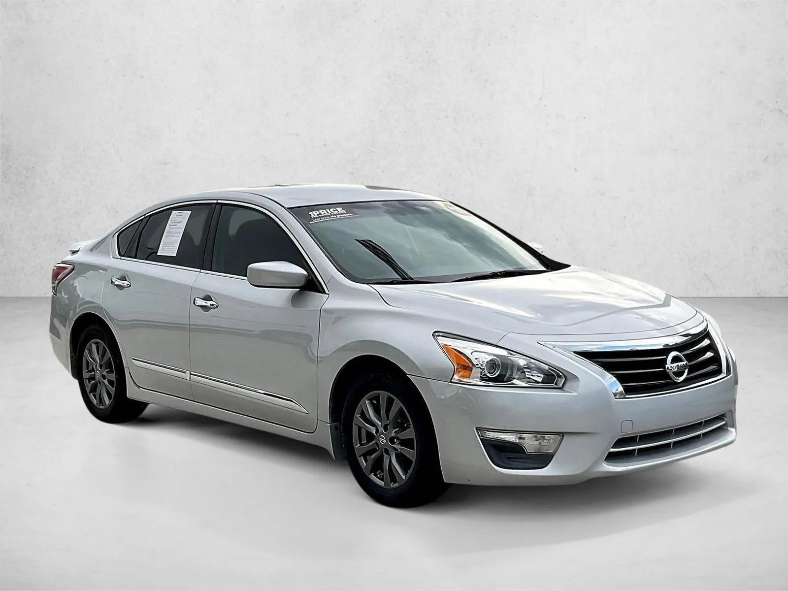 2015 Nissan Altima 4dr Sdn I4 2.5 S photo 11
