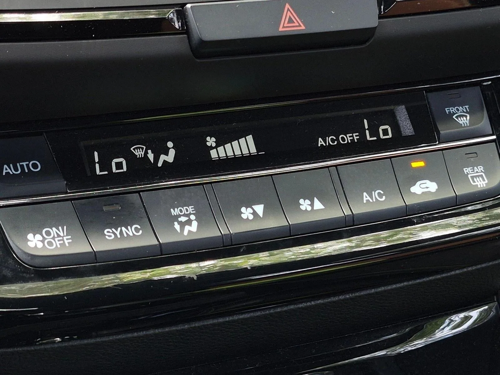 2017 Honda Accord Sedan Sport CVT PZEV photo 9