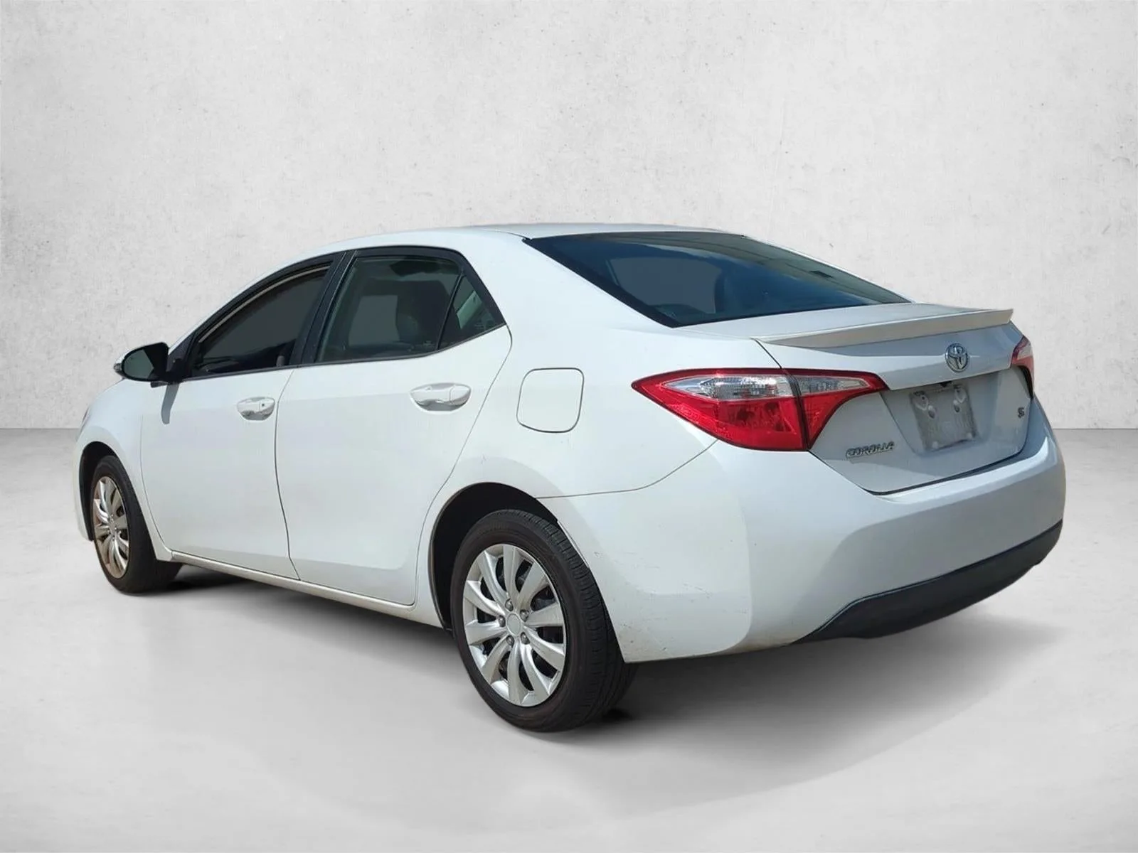2015 Toyota Corolla 4dr Sdn CVT Auto S (SE) photo 7