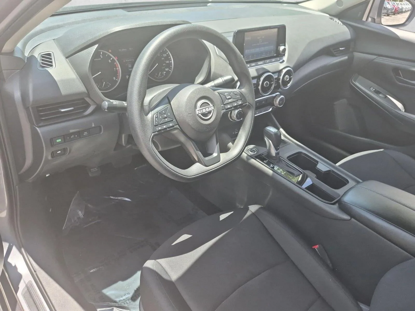 2024 Nissan Sentra S CVT photo 10