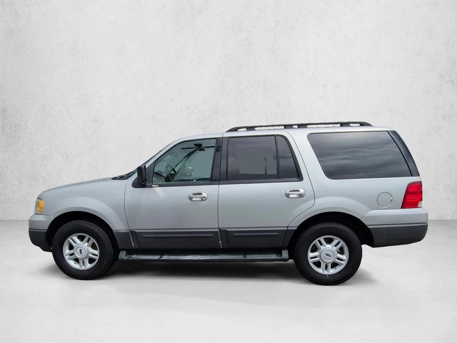 2006 Ford Expedition 4dr XLT photo 8