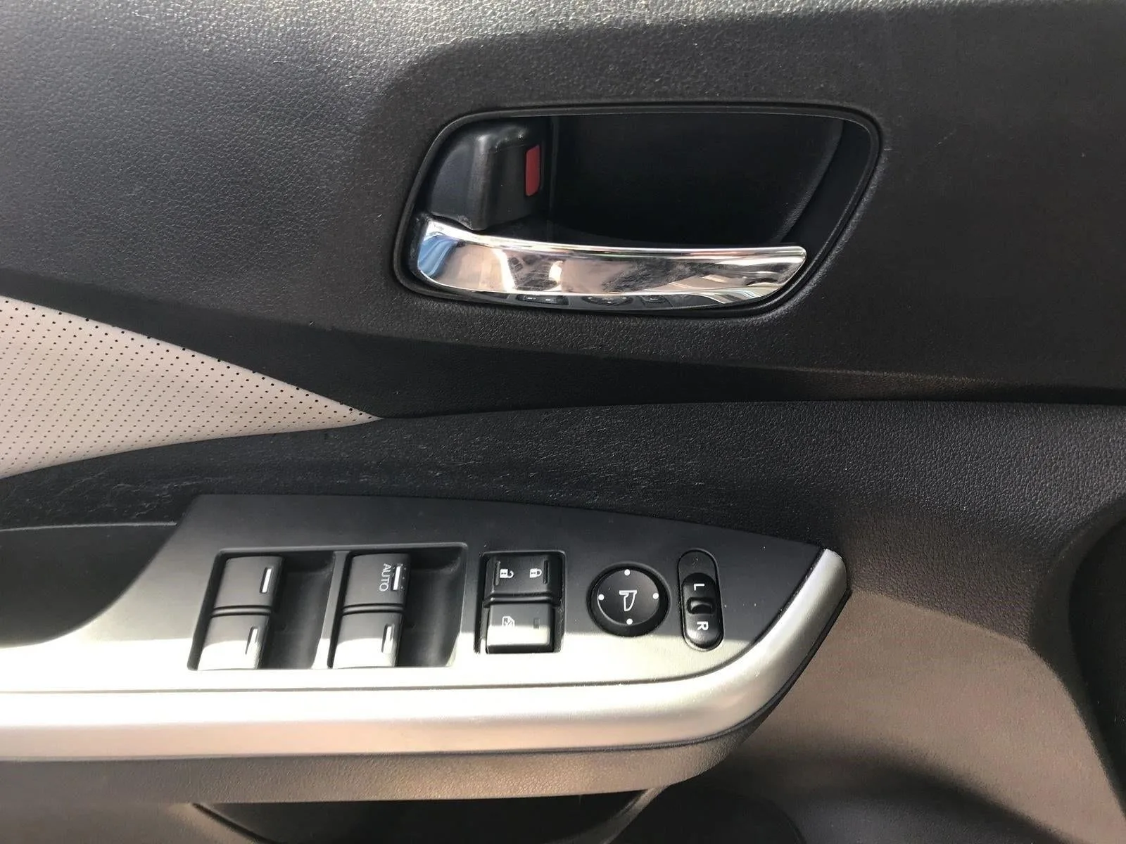 2016 Honda CR-V EX-L 2WD photo 12