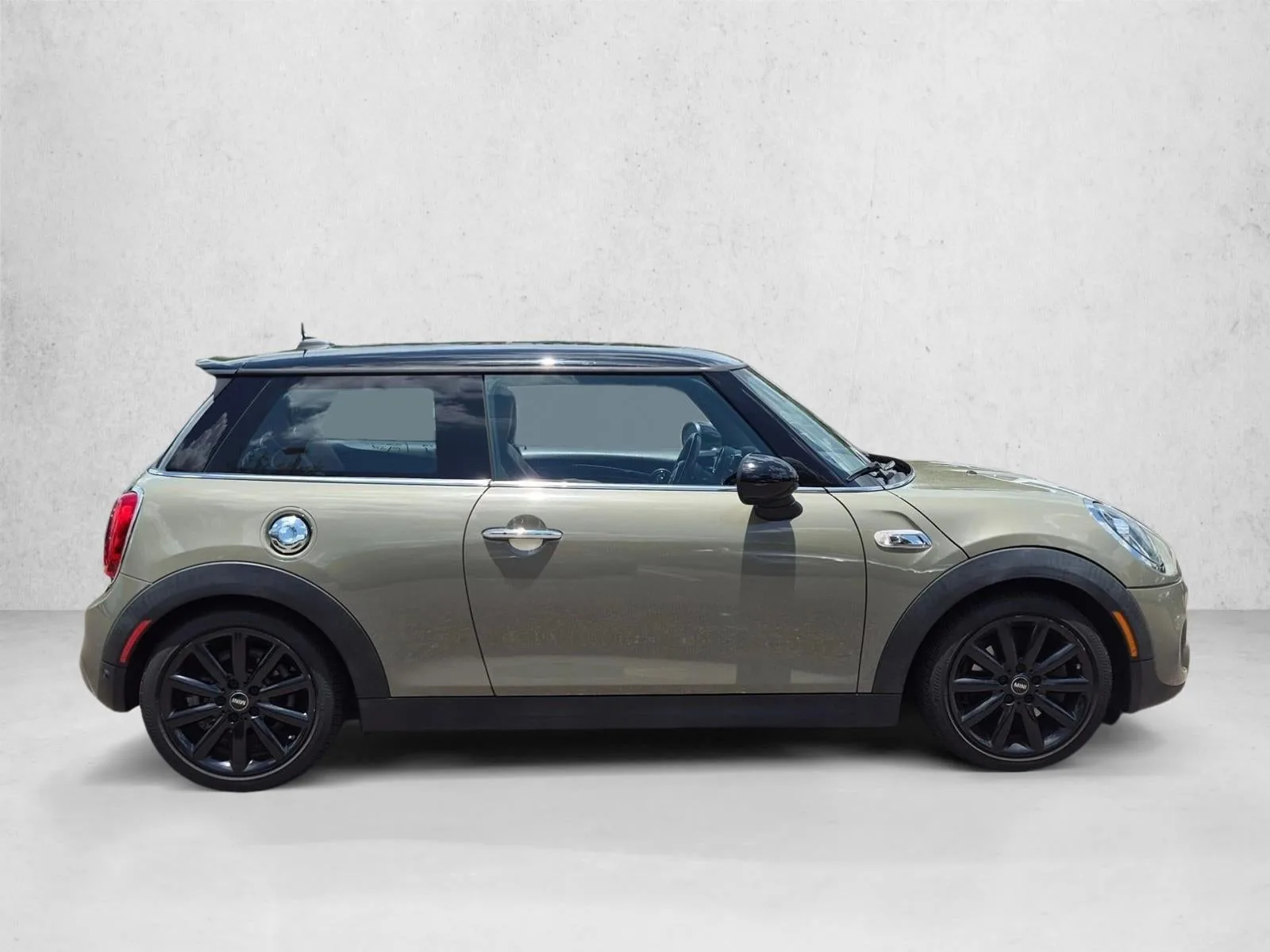 2019 MINI Cooper S Hardtop Cooper S photo 5