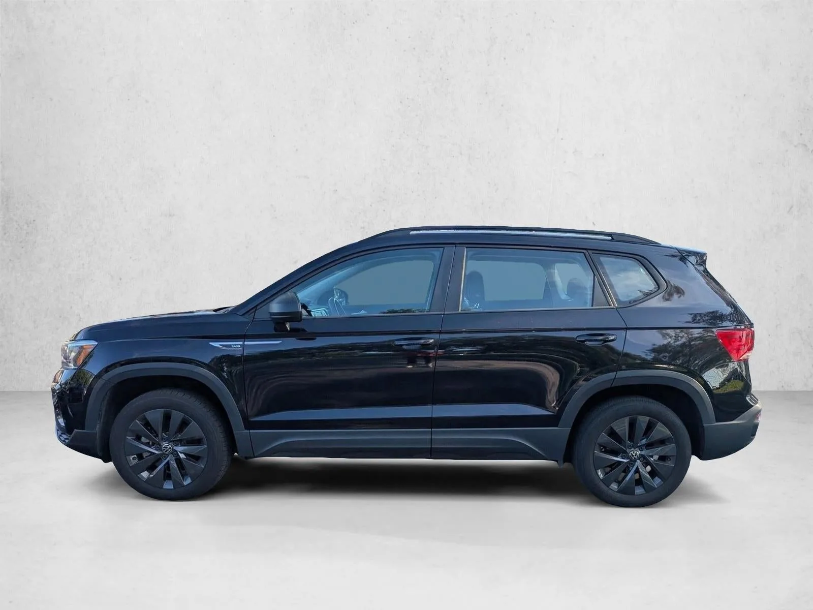 2023 Volkswagen Taos S FWD photo 2