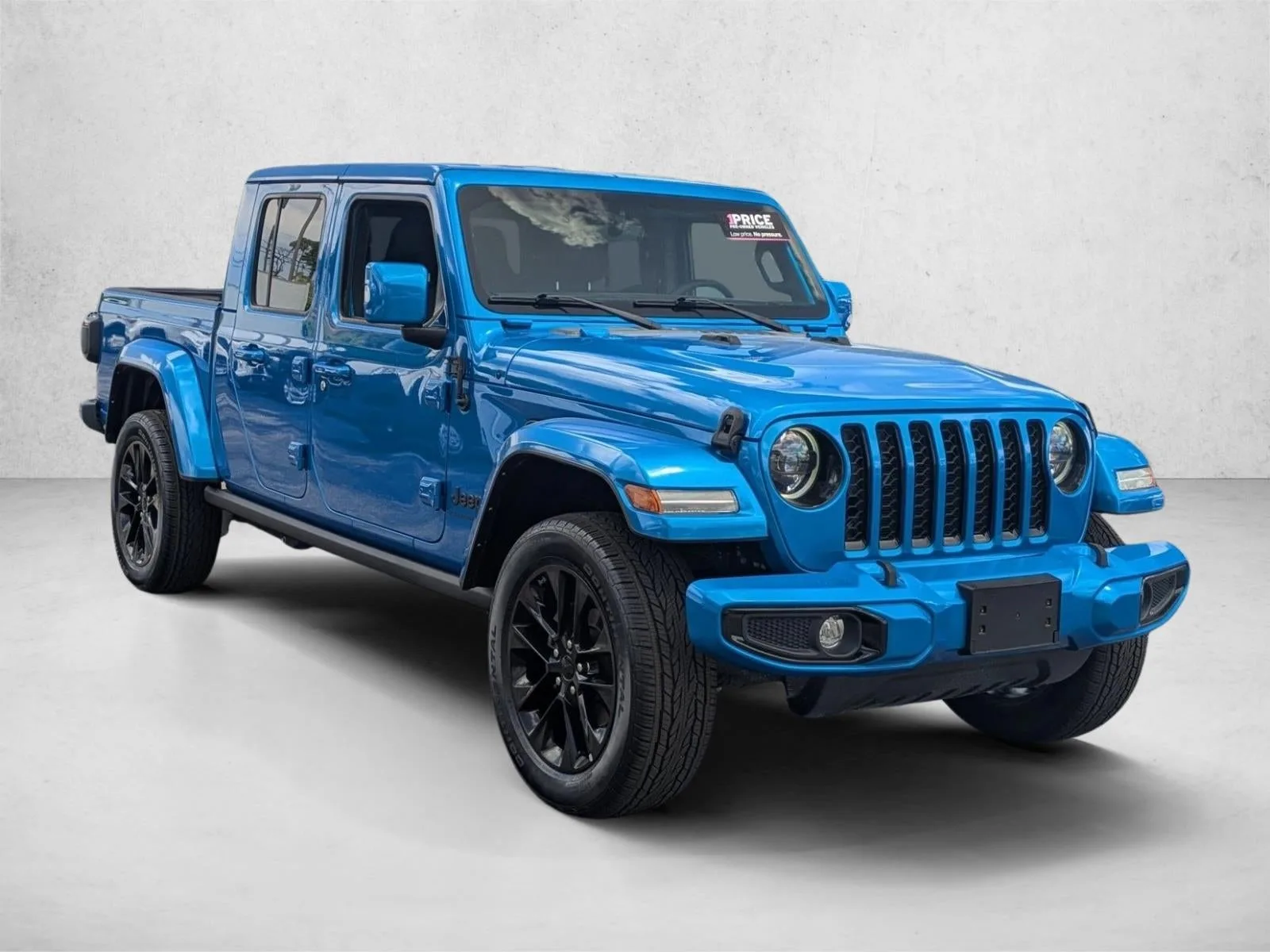 2023 Jeep Gladiator High Altitude 4x4 photo 3