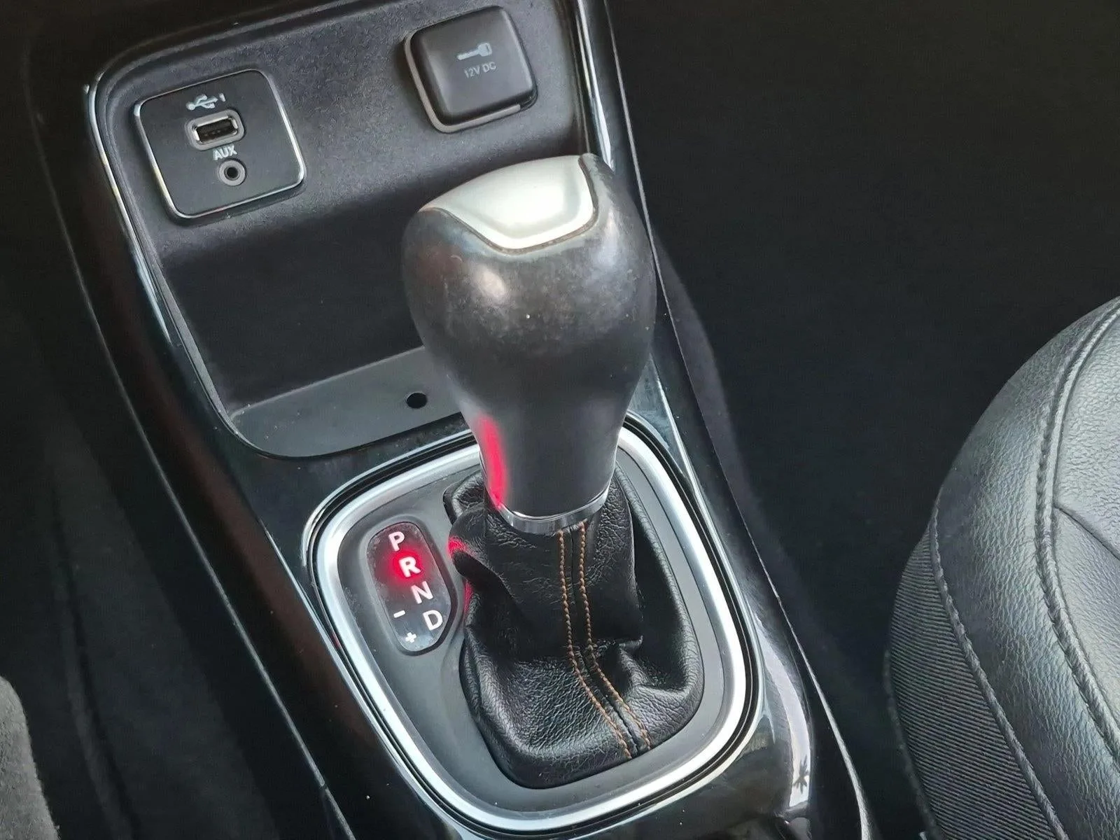 2019 Jeep Compass Limited FWD photo 12
