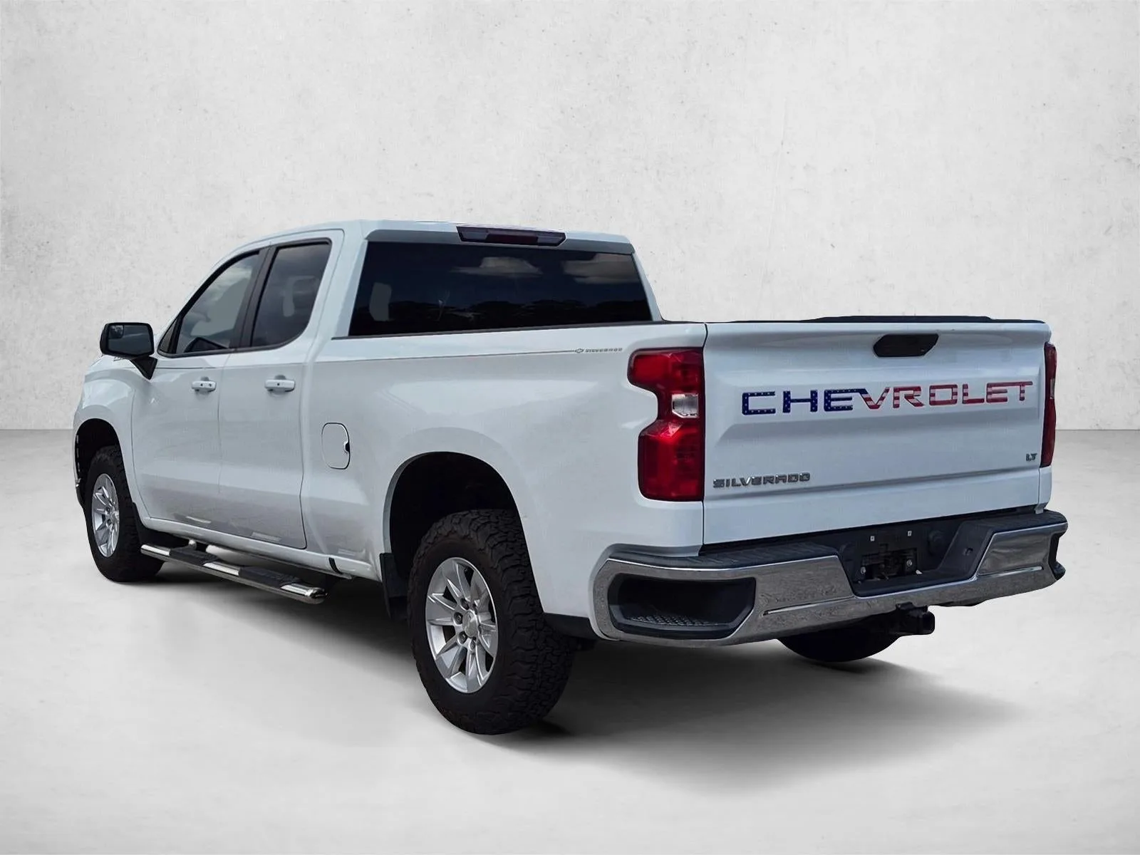 2019 Chevrolet Silverado 1500 Double Cab Standard Box 2-Wheel Drive LT photo 7